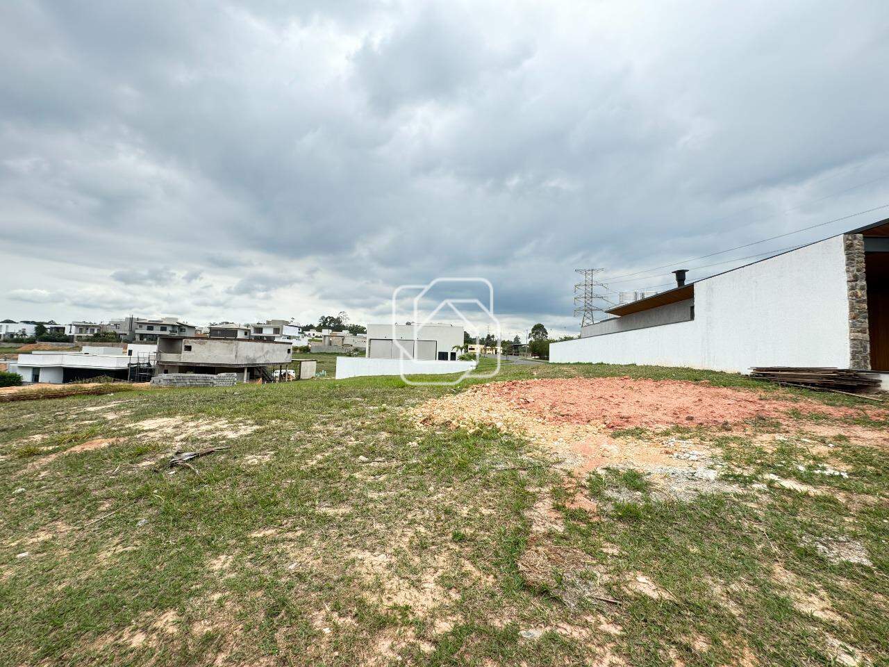 Terreno à venda em Itu - SP - Condomínio Villas do Golfe: