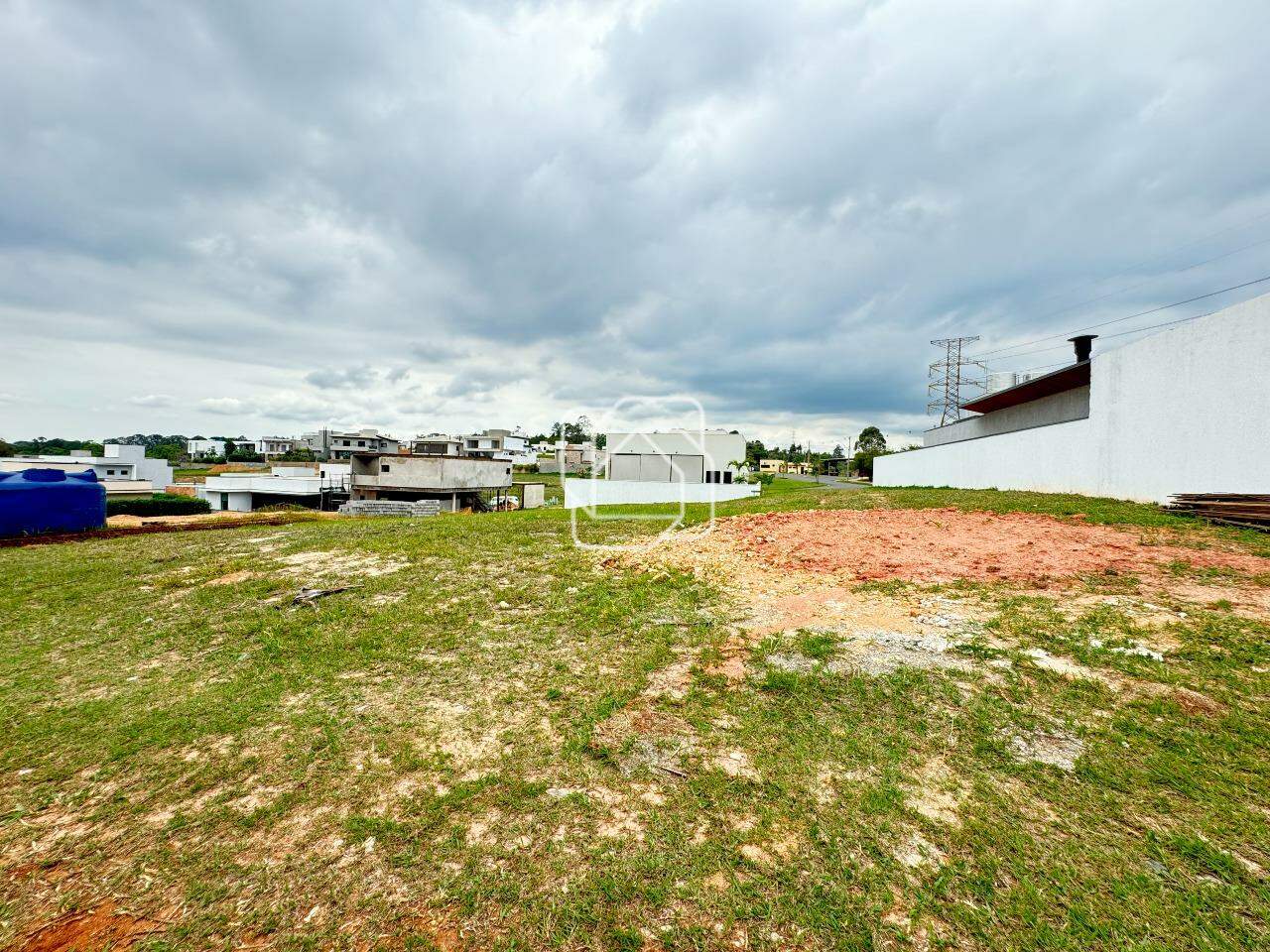 Terreno à venda em Itu - SP - Condomínio Villas do Golfe: