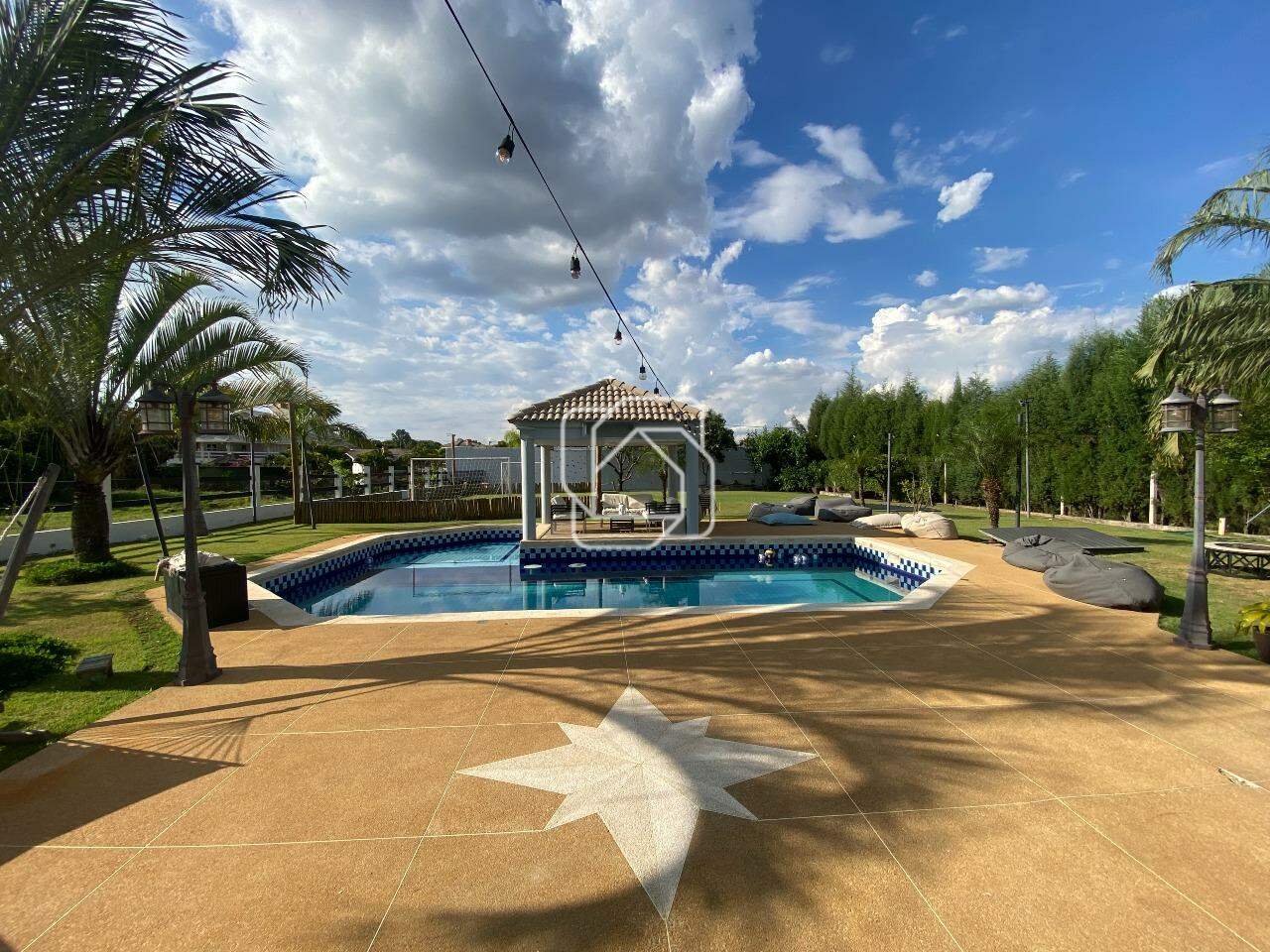 Casa de Condomínio à venda em Itu - SP - Parque Village Castelo: