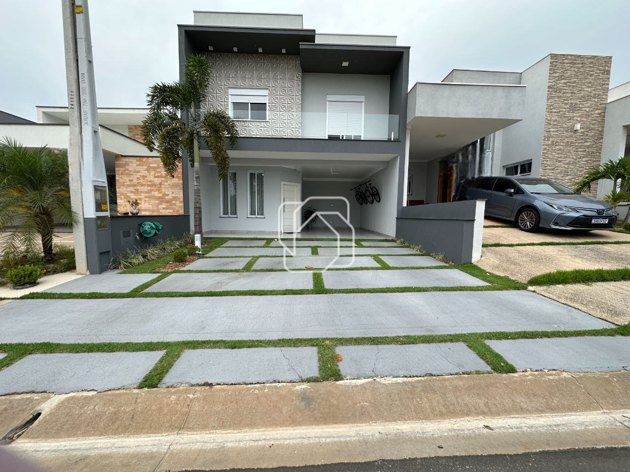 Casa de Condomínio à venda em Salto - SP - Village Moutonnée: 
