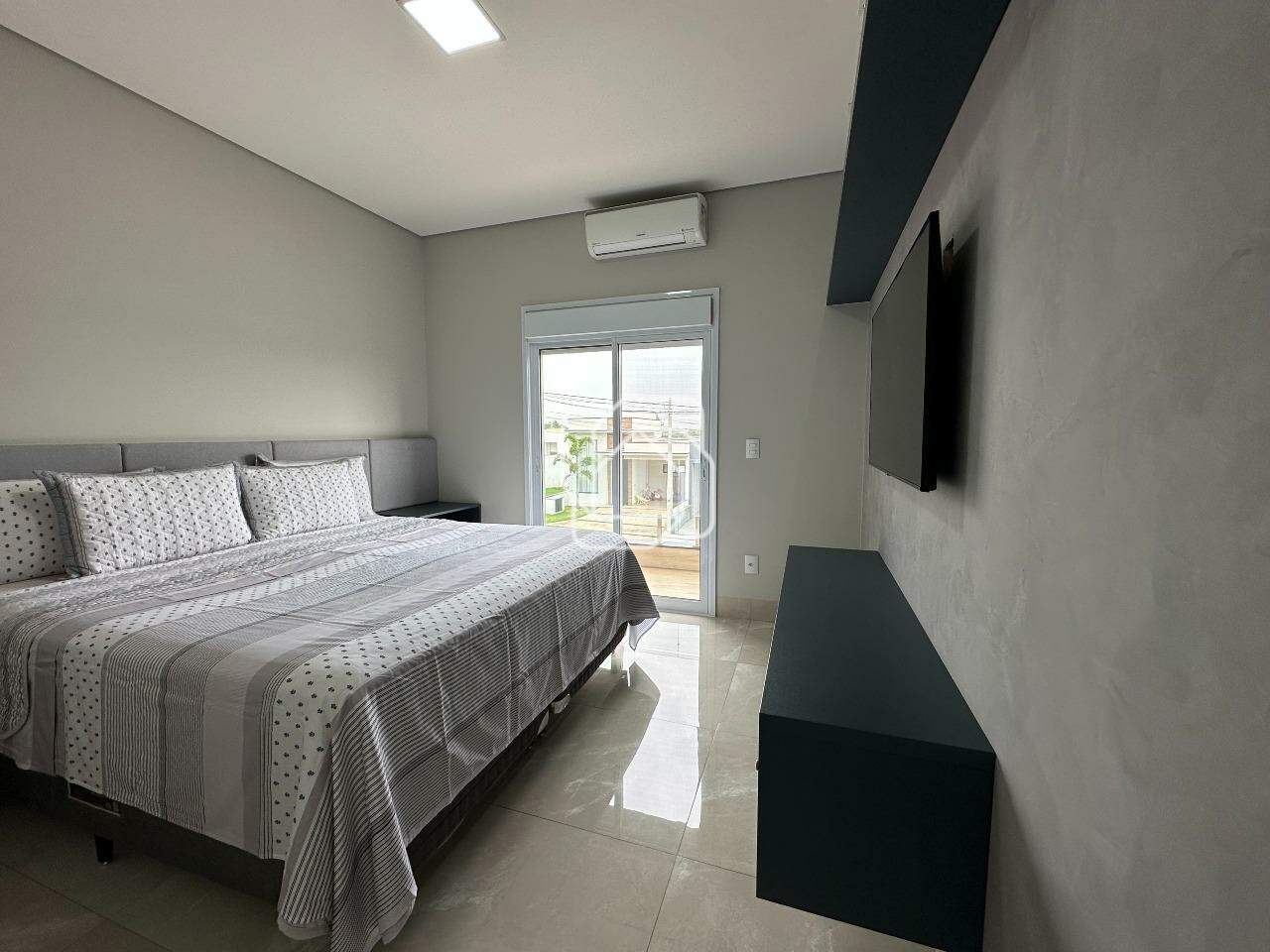 Casa de Condomínio à venda em Salto - SP - Village Moutonnée: 