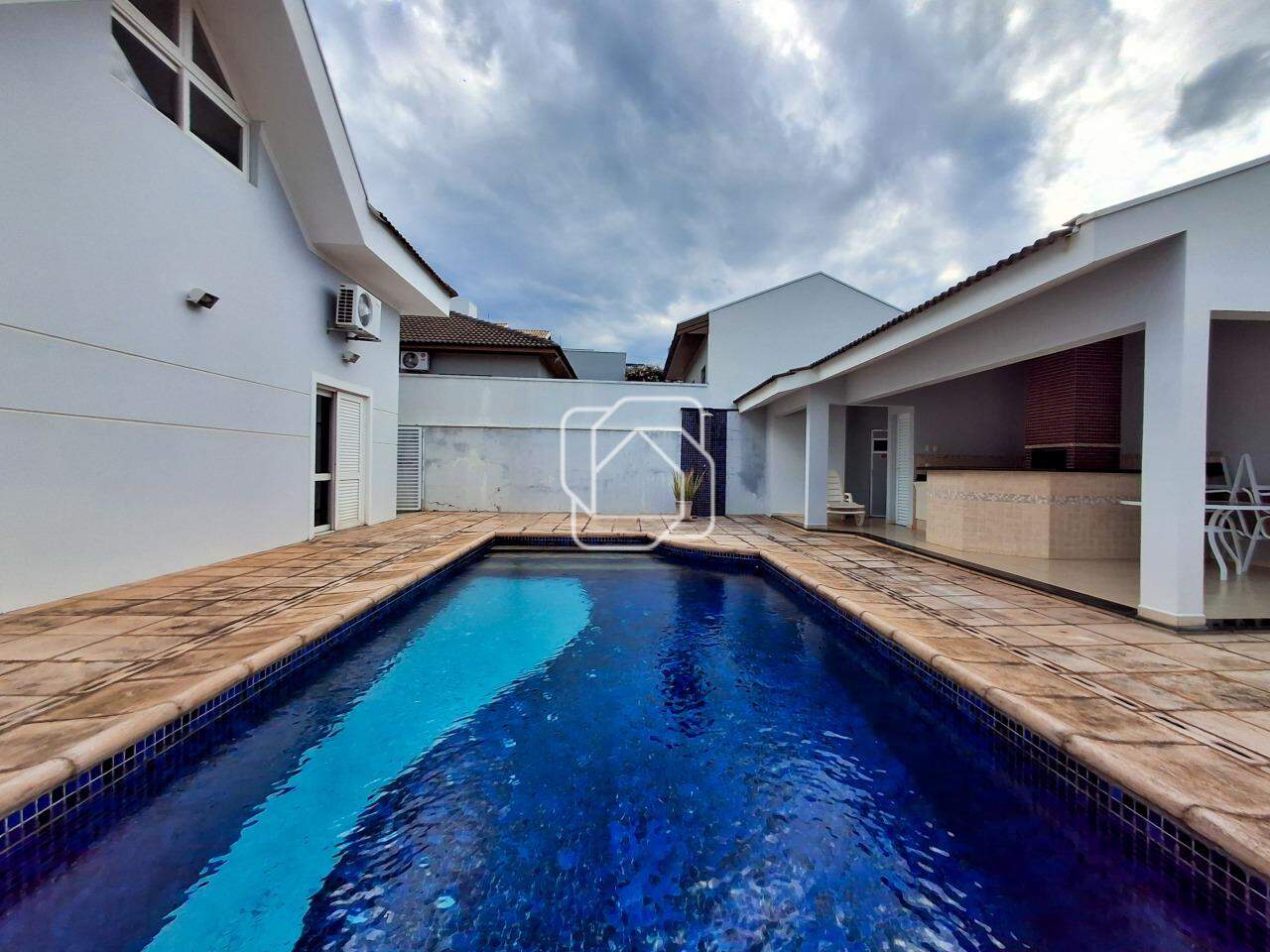 Casa de Condomínio à venda em Itu - SP - Jardim Theodora: 