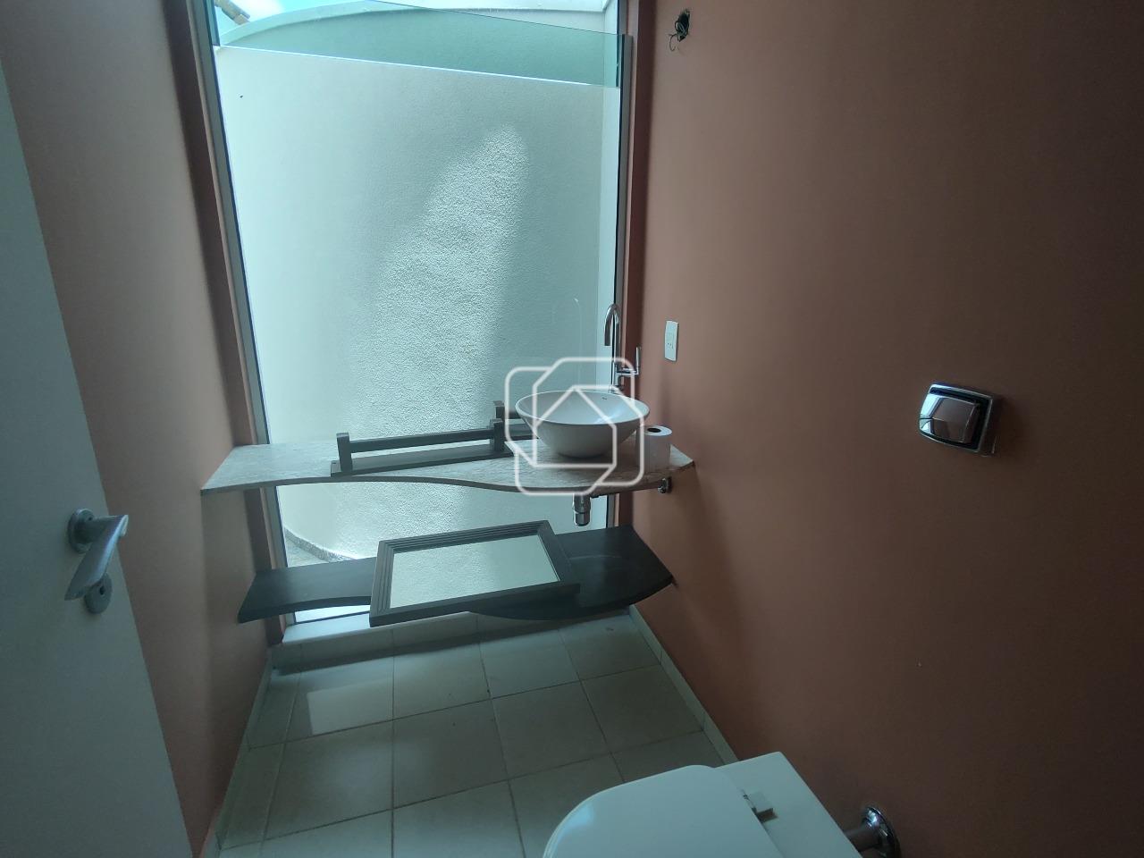 Casa de Condomínio para aluguel em Itu - SP - Parque Village Castelo: Lavabo