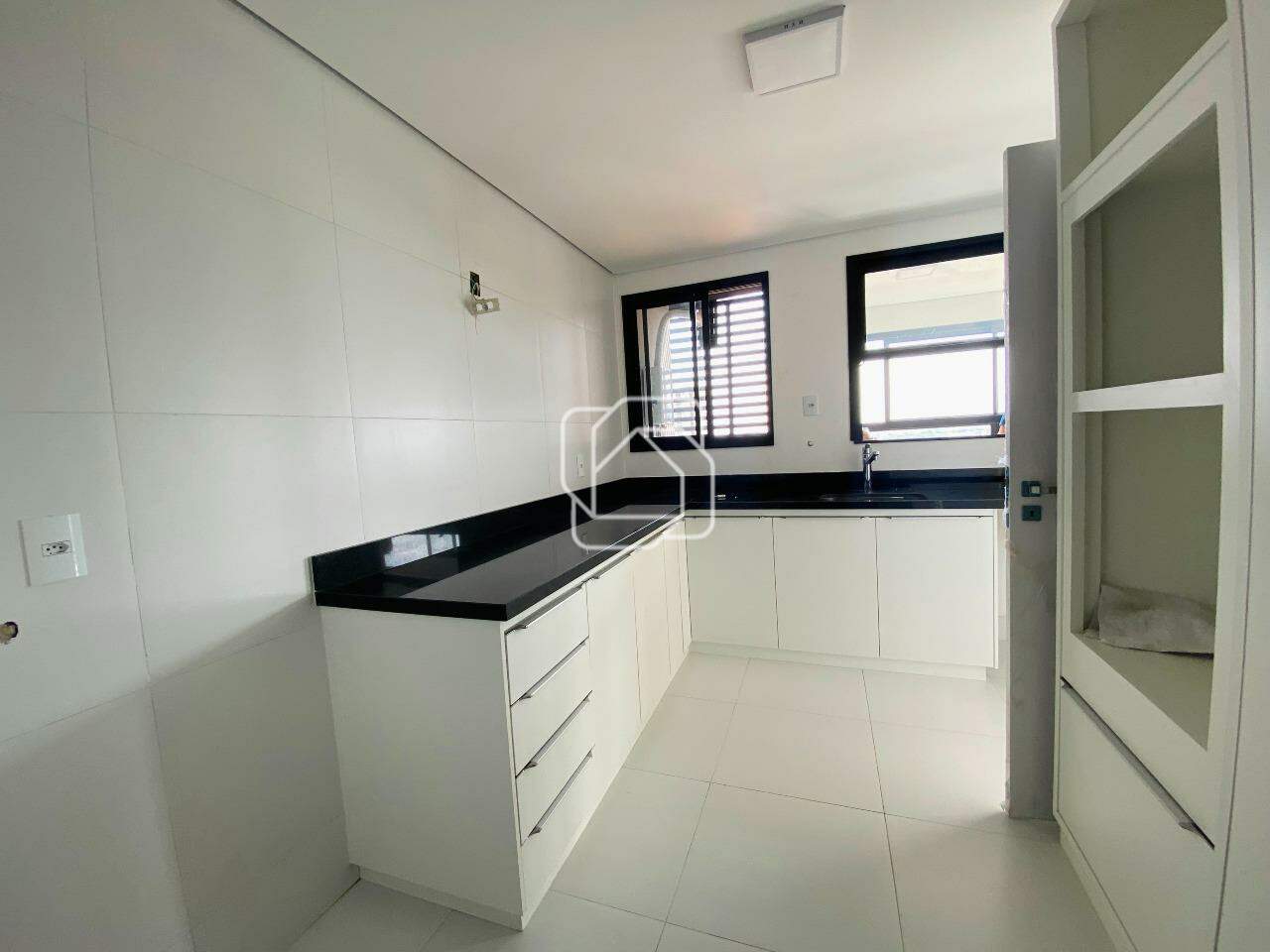 Apartamento para aluguel em Indaiatuba - SP - Reserva Luíza Tomazelli: Cozinha