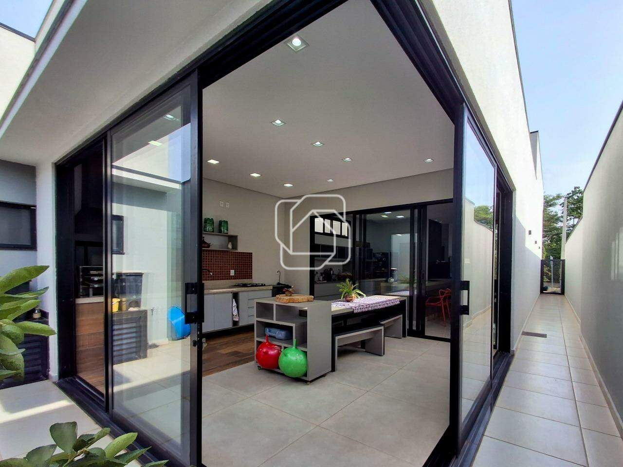 Casa de Condomínio à venda em Salto - SP - Residencial Lagos D’Icaraí: