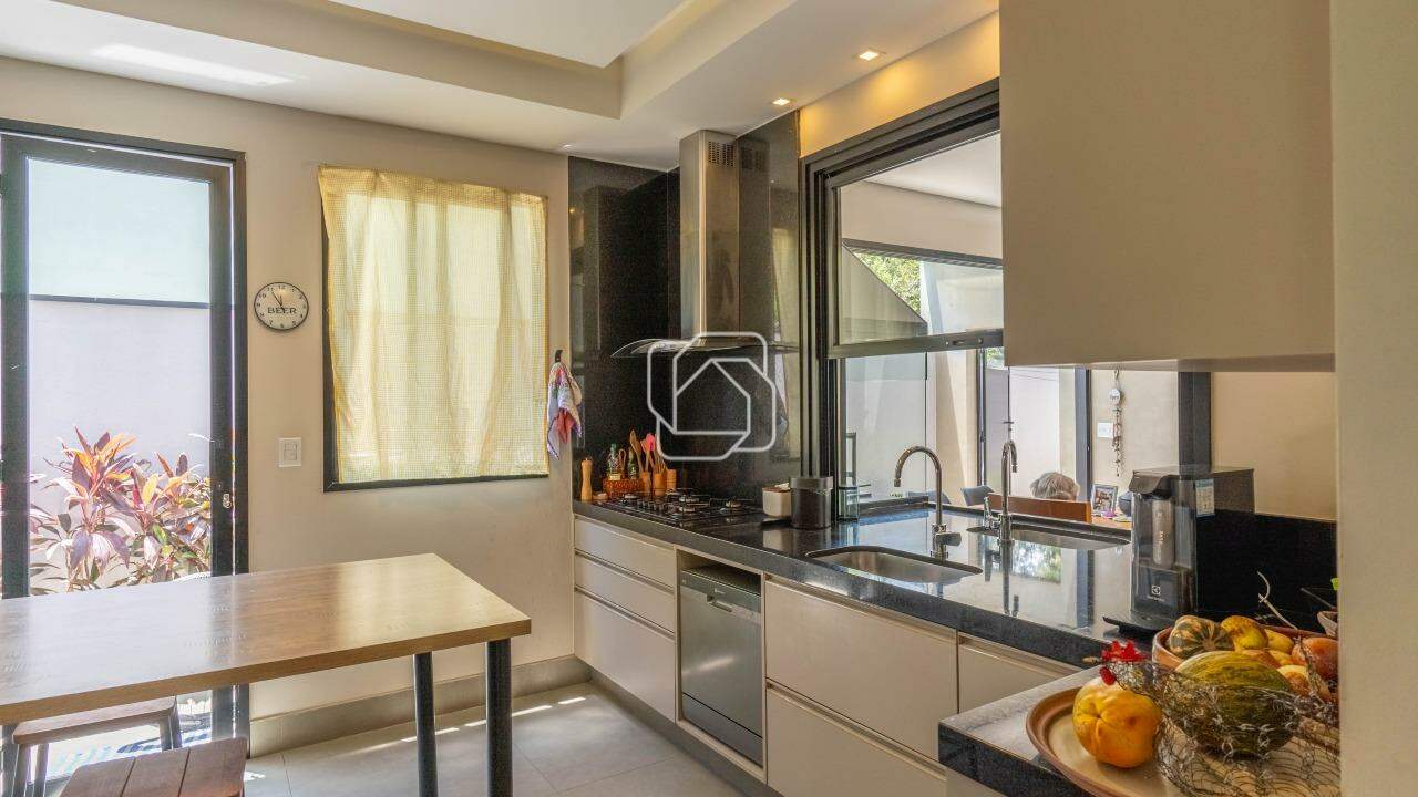 Casa de Condomínio à venda em Itu - SP - Condomínio Parque do Varvito: 