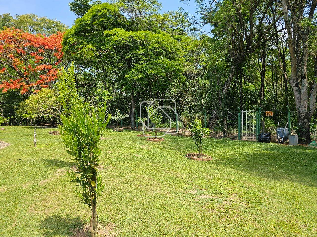 Casa de Condomínio à venda em Indaiatuba - SP - Recanto das Flores: Área externa