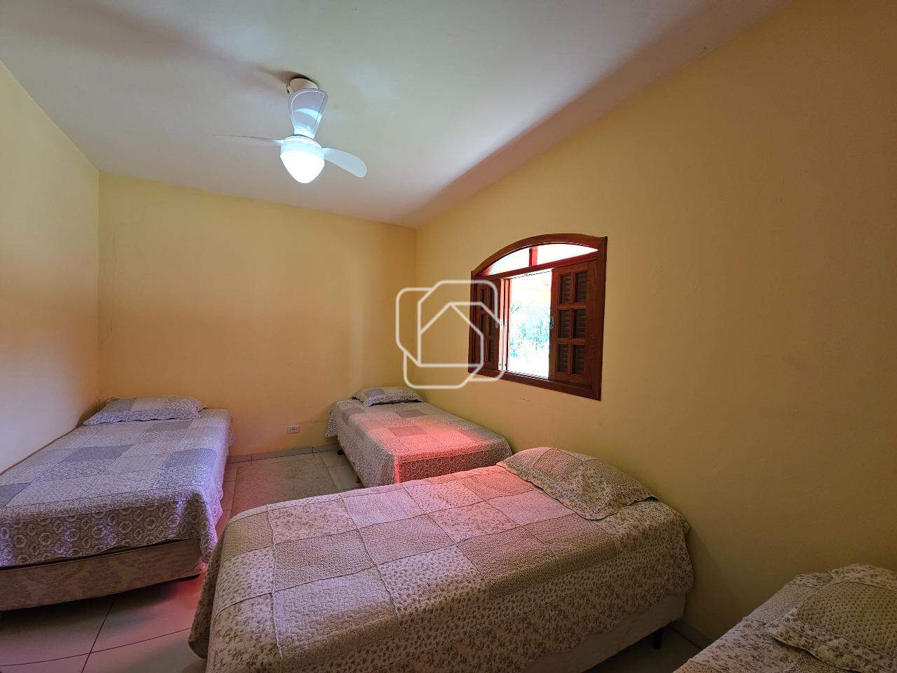 Casa de Condomínio à venda em Indaiatuba - SP - Recanto das Flores: Dormitório- casa de hóspedes