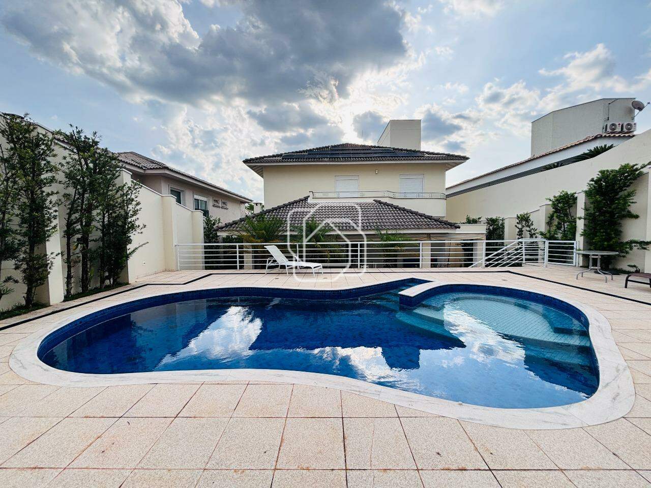 Casa de Condomínio à venda em Itu - SP - Jardim Theodora: 