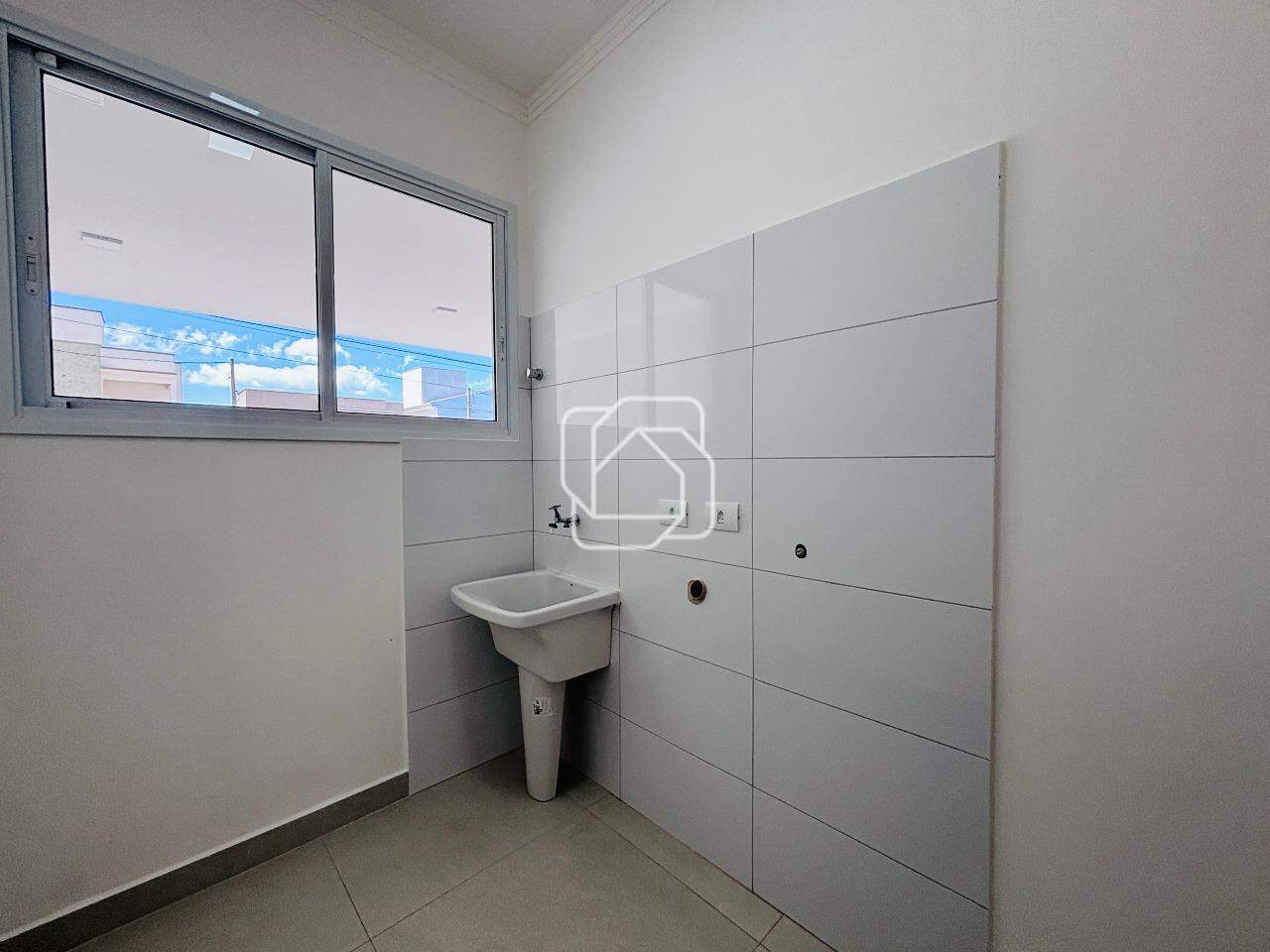 Casa de Condomínio à venda em Salto - SP - Condomínio Costa das Areias: Lavanderia