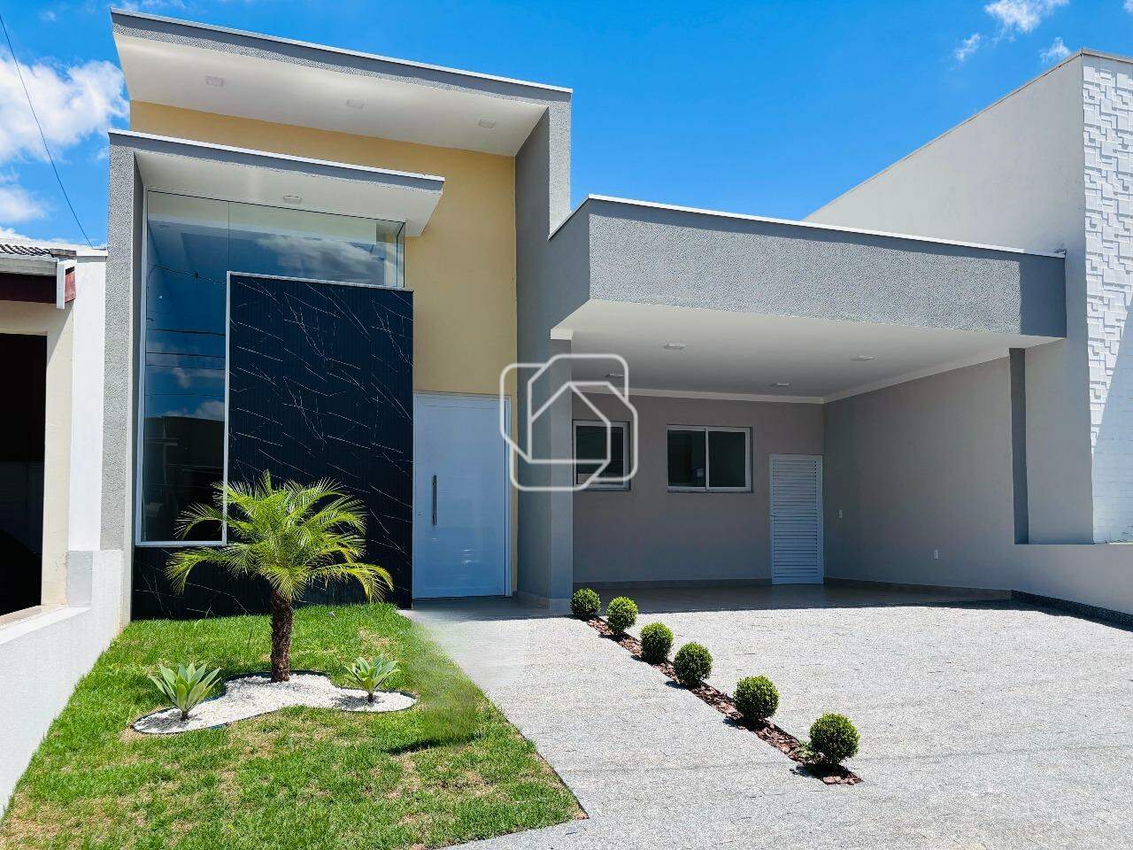 Casa de Condomínio à venda em Salto - SP - Condomínio Costa das Areias: Fachada