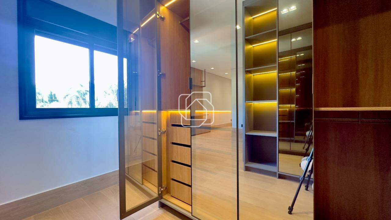 Casa de Condomínio à venda em Indaiatuba - SP - Jardim Villa Romana: Closet