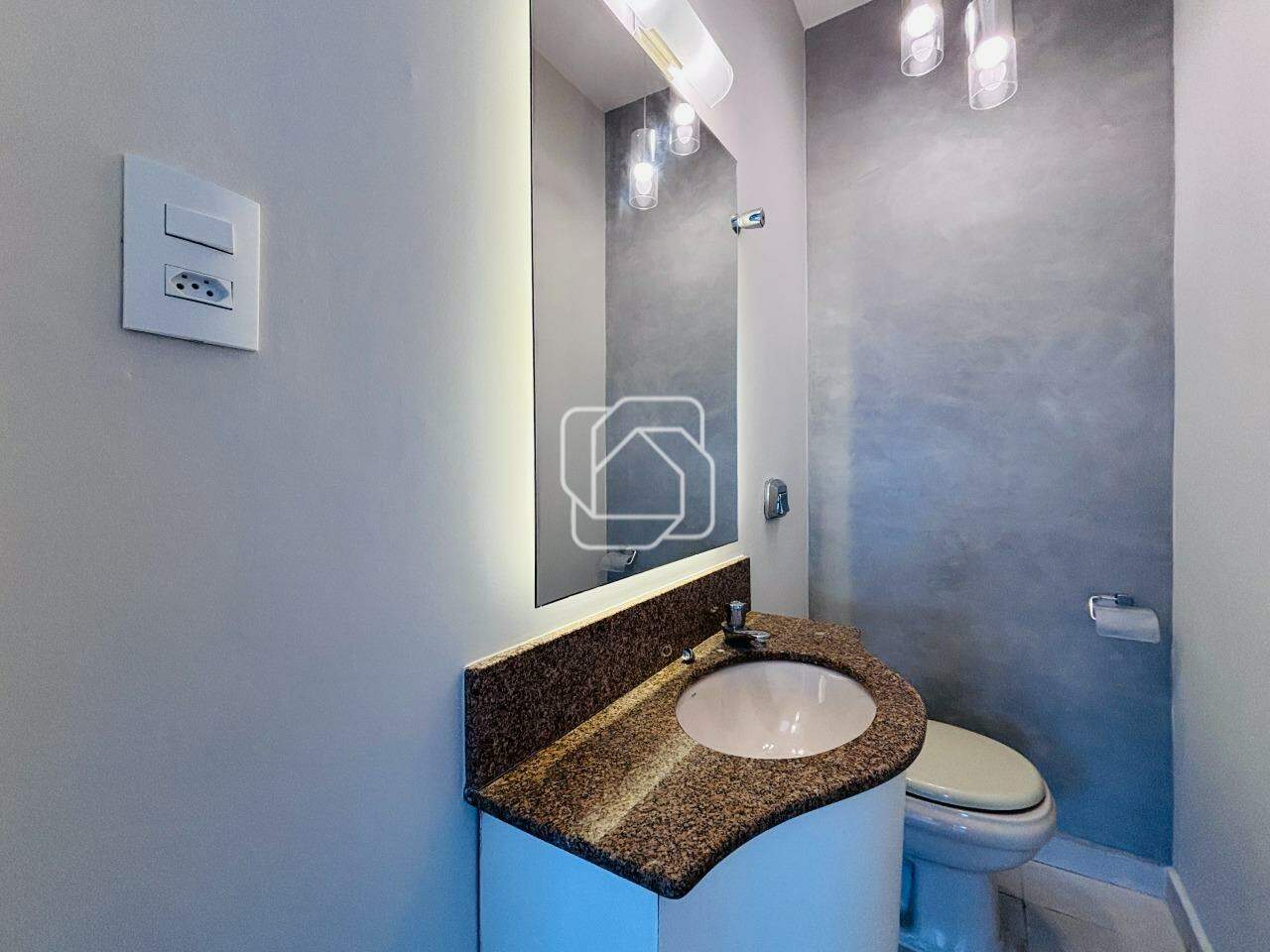 Casa de Condomínio à venda em Itu - SP - Condomínio Portal de Itu: Banheiro