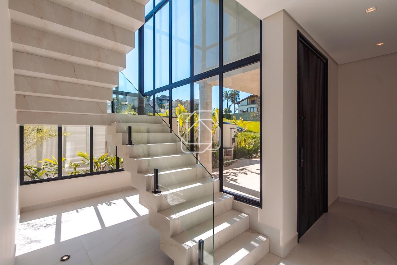 Casa de Condomínio à venda em Indaiatuba - SP - Jardim Vila Paradiso: Escadas