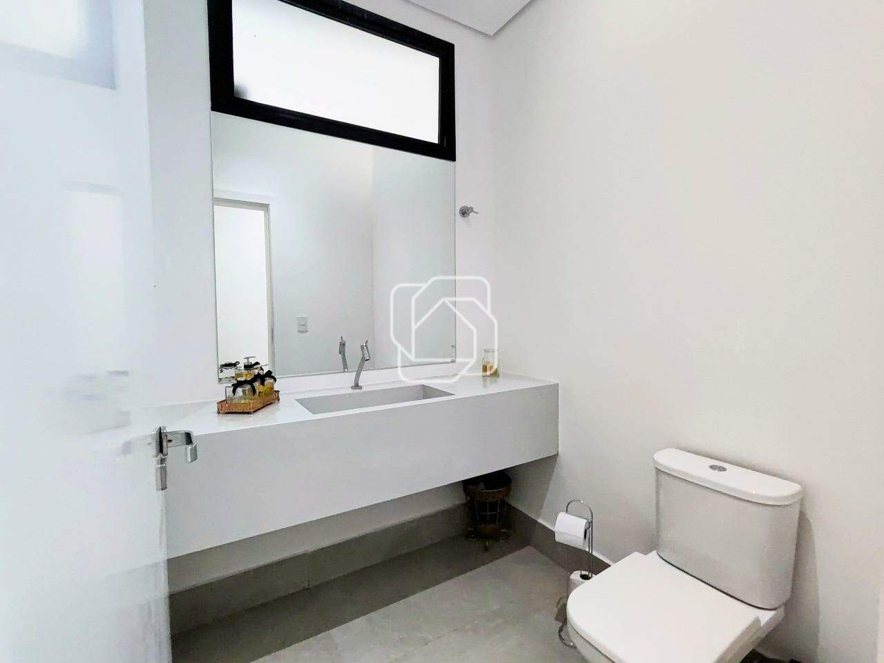 Casa de Condomínio à venda em Itu - SP - Condomínio Gardenville: Lavabo
