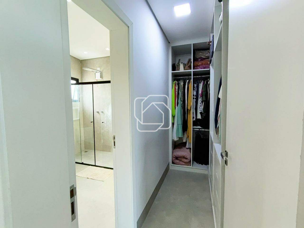Casa de Condomínio à venda em Itu - SP - Condomínio Gardenville: Closet