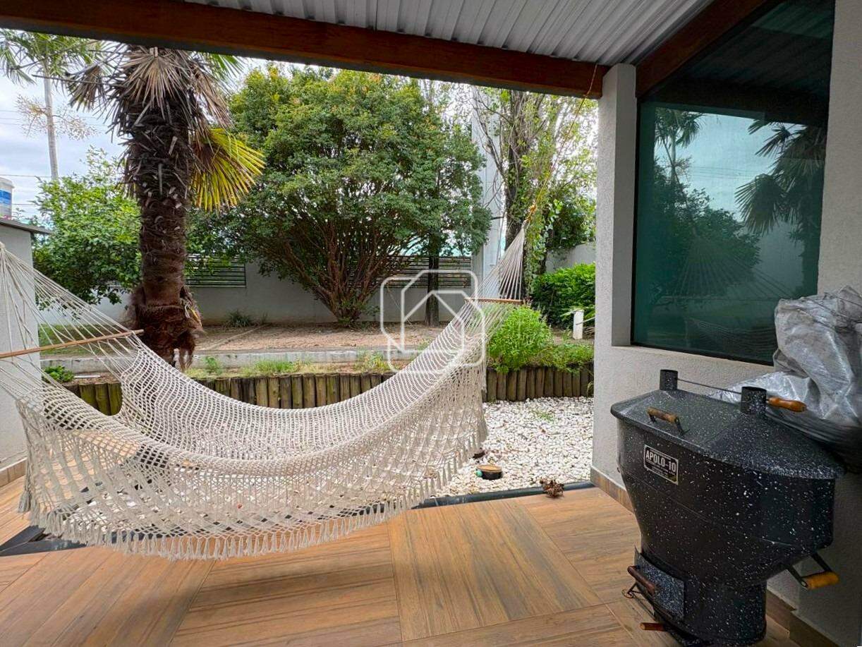 Casa de Condomínio para aluguel em Indaiatuba - SP - Terras de Itaici: Area de descanso