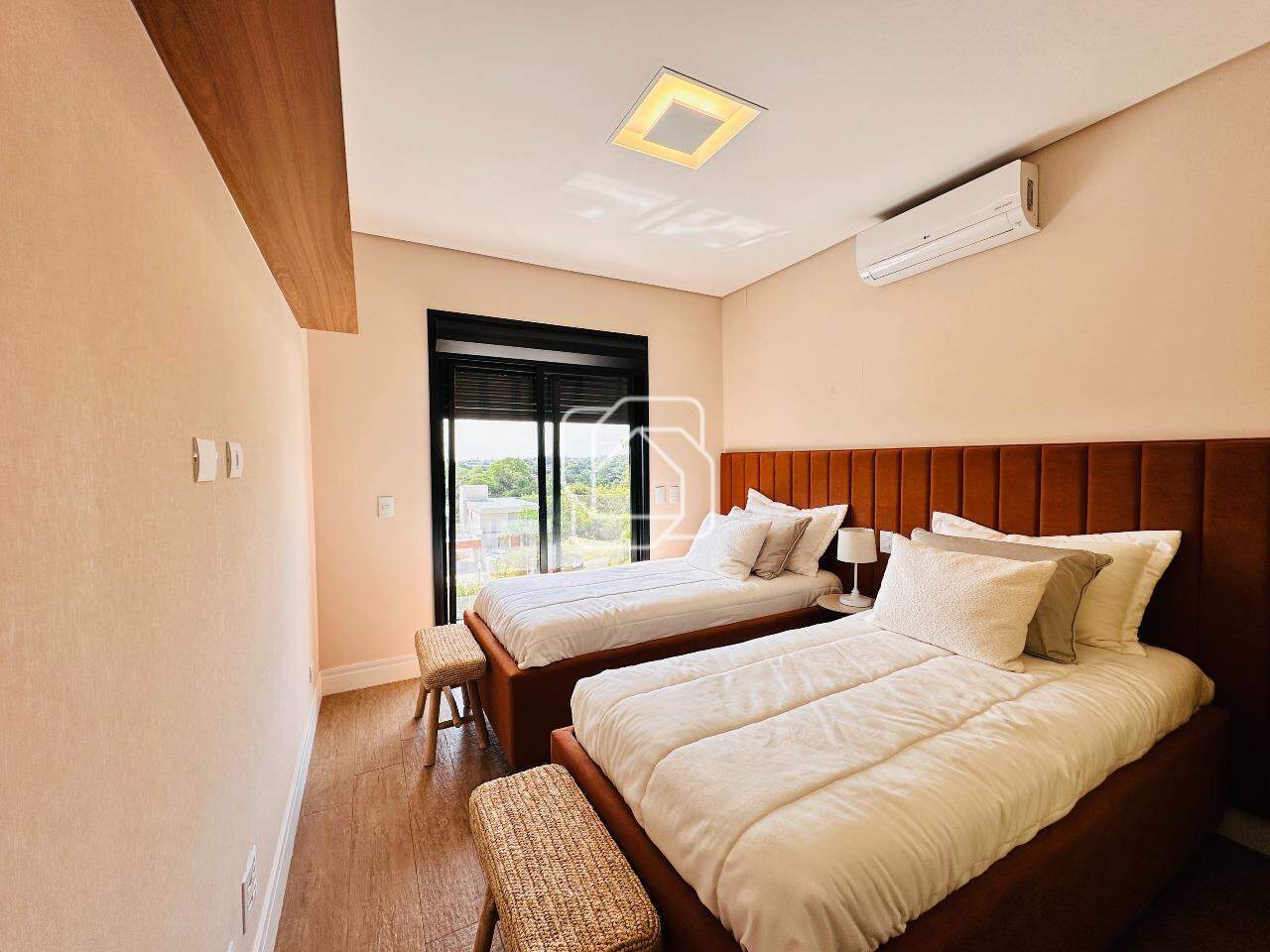 Casa de Condomínio à venda em Itu - SP - Condomínio Villas do Golfe: Suíte