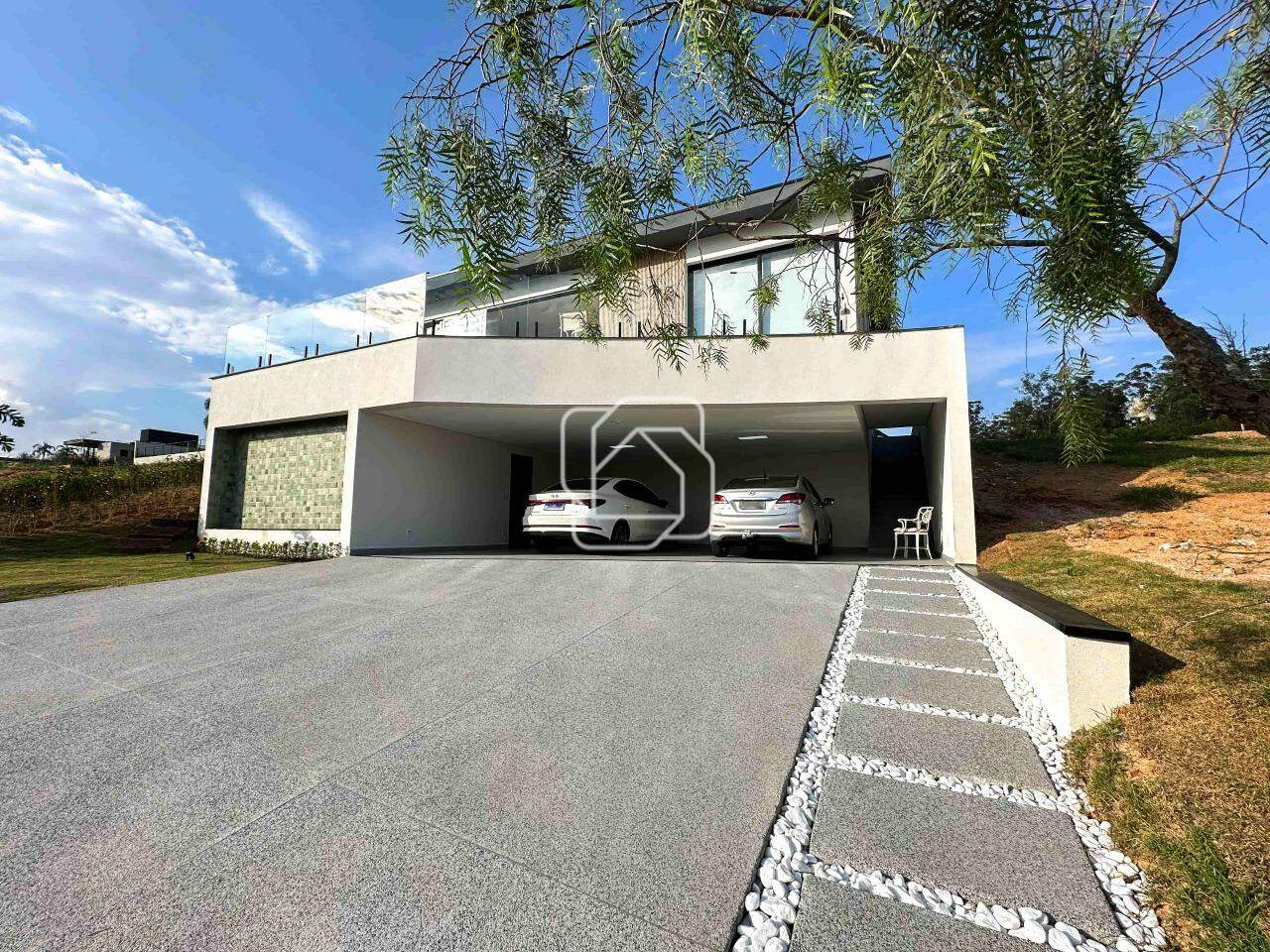 Casa de Condomínio para aluguel em Itu - SP - Condomínio Villas do Golfe: Fachada