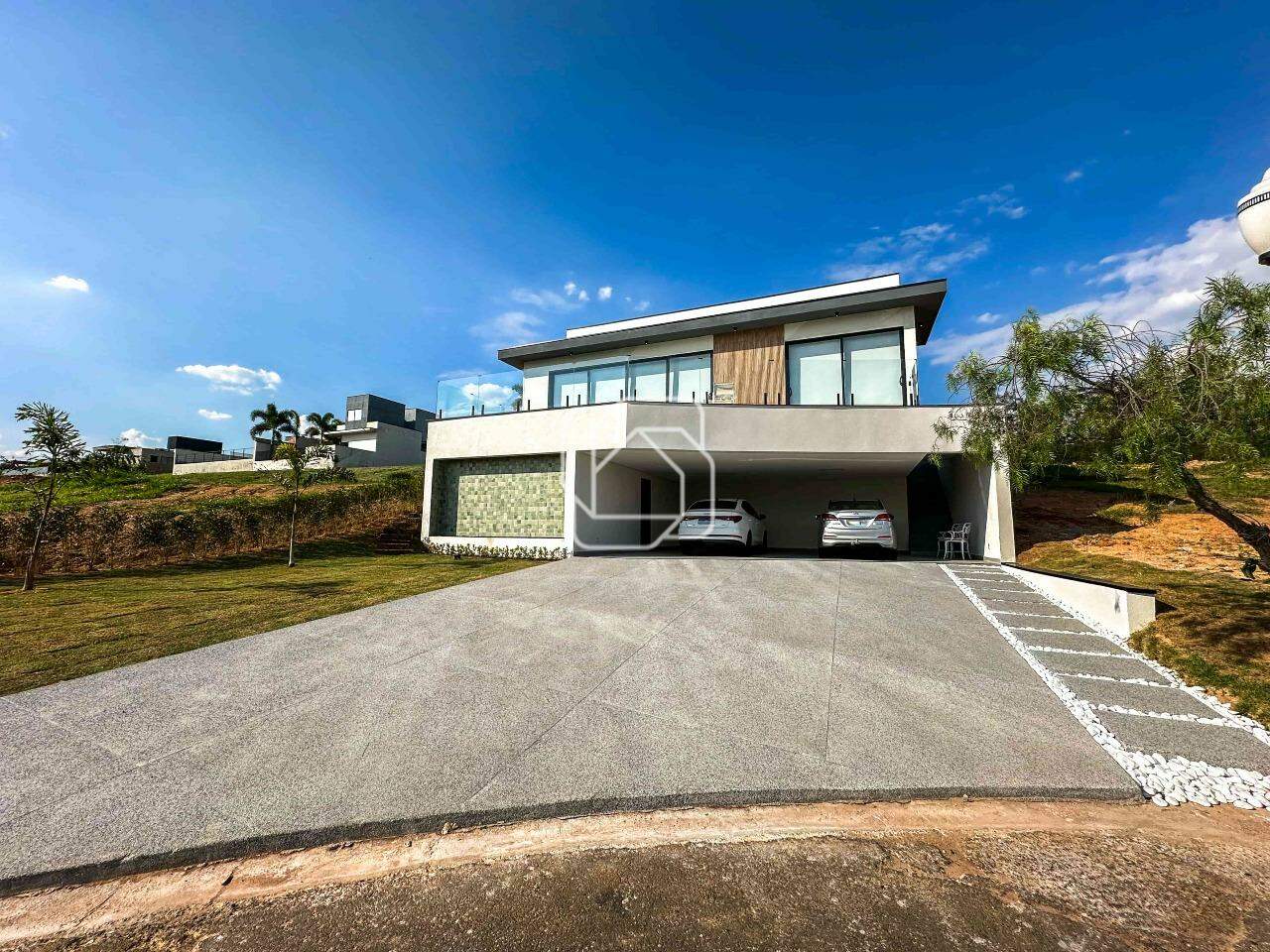 Casa de Condomínio para aluguel em Itu - SP - Condomínio Villas do Golfe: Fachada