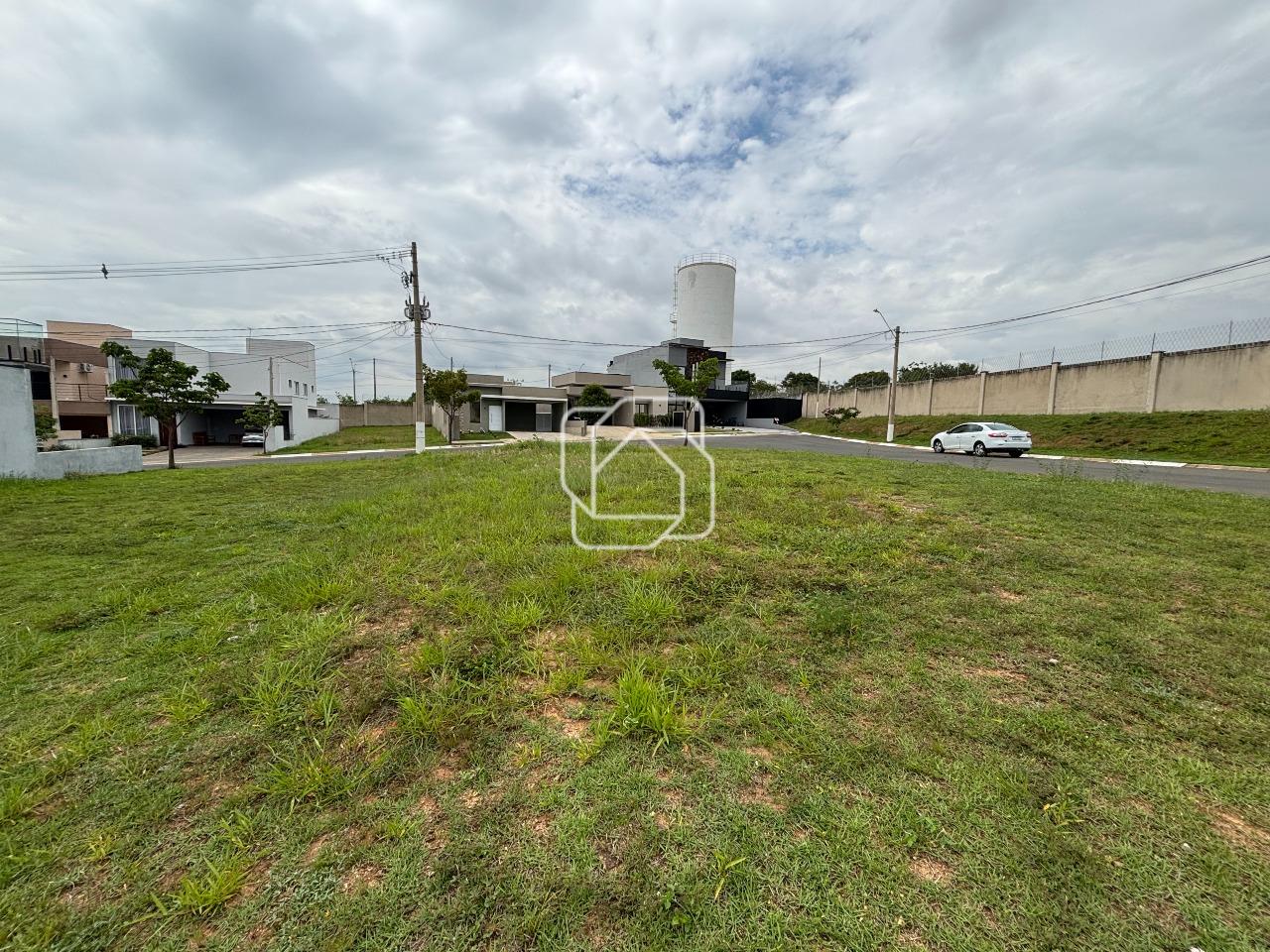 Terreno à venda em Itu - SP - Condomínio Gardenville: 