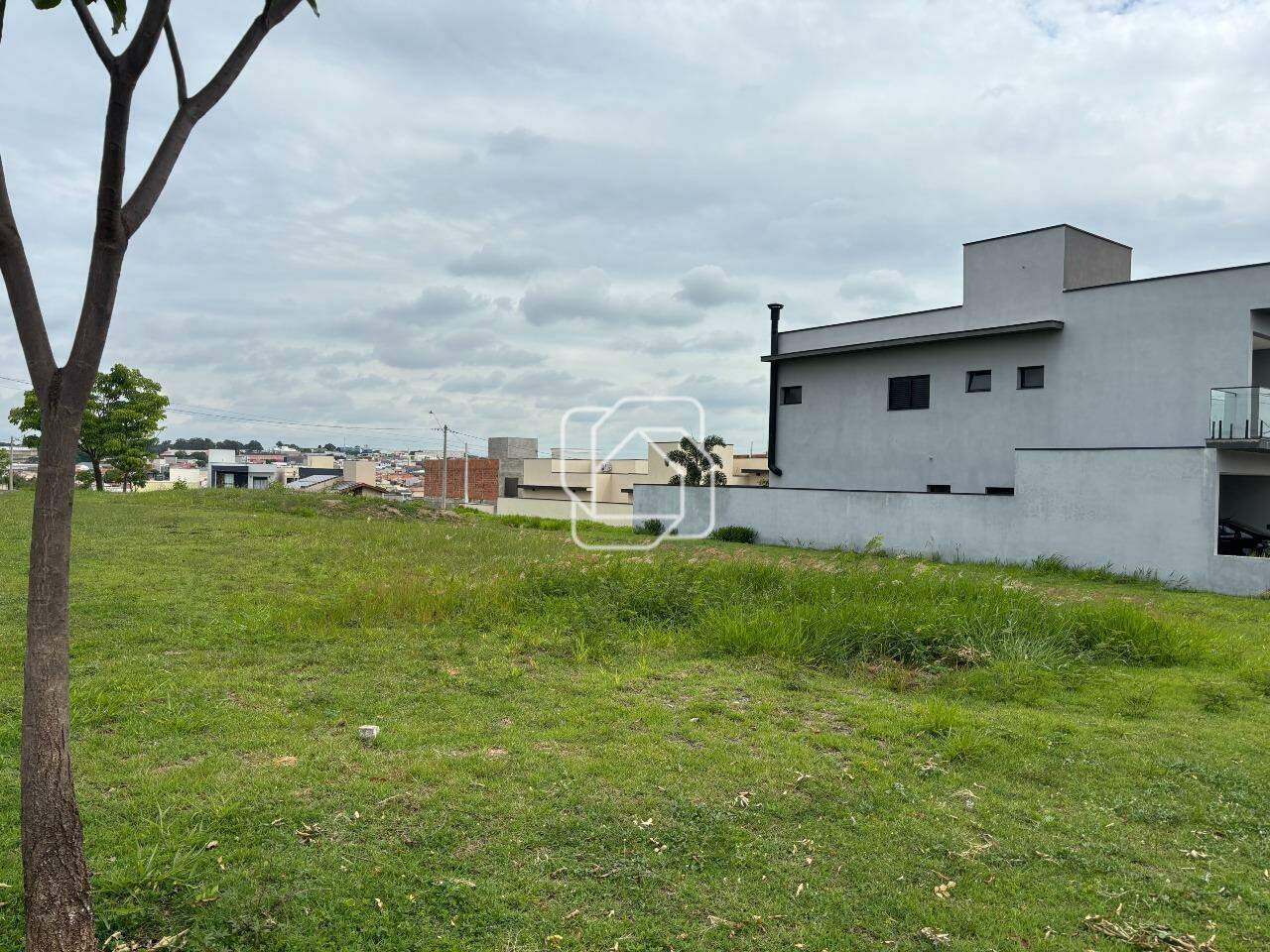 Terreno à venda em Itu - SP - Condomínio Gardenville: 