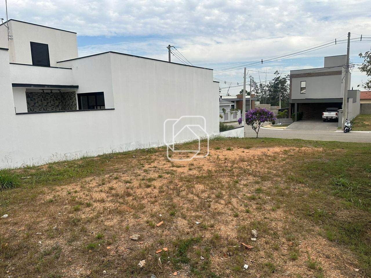Terreno à venda em Itu - SP - Condomínio Residencial Mont Blanc: