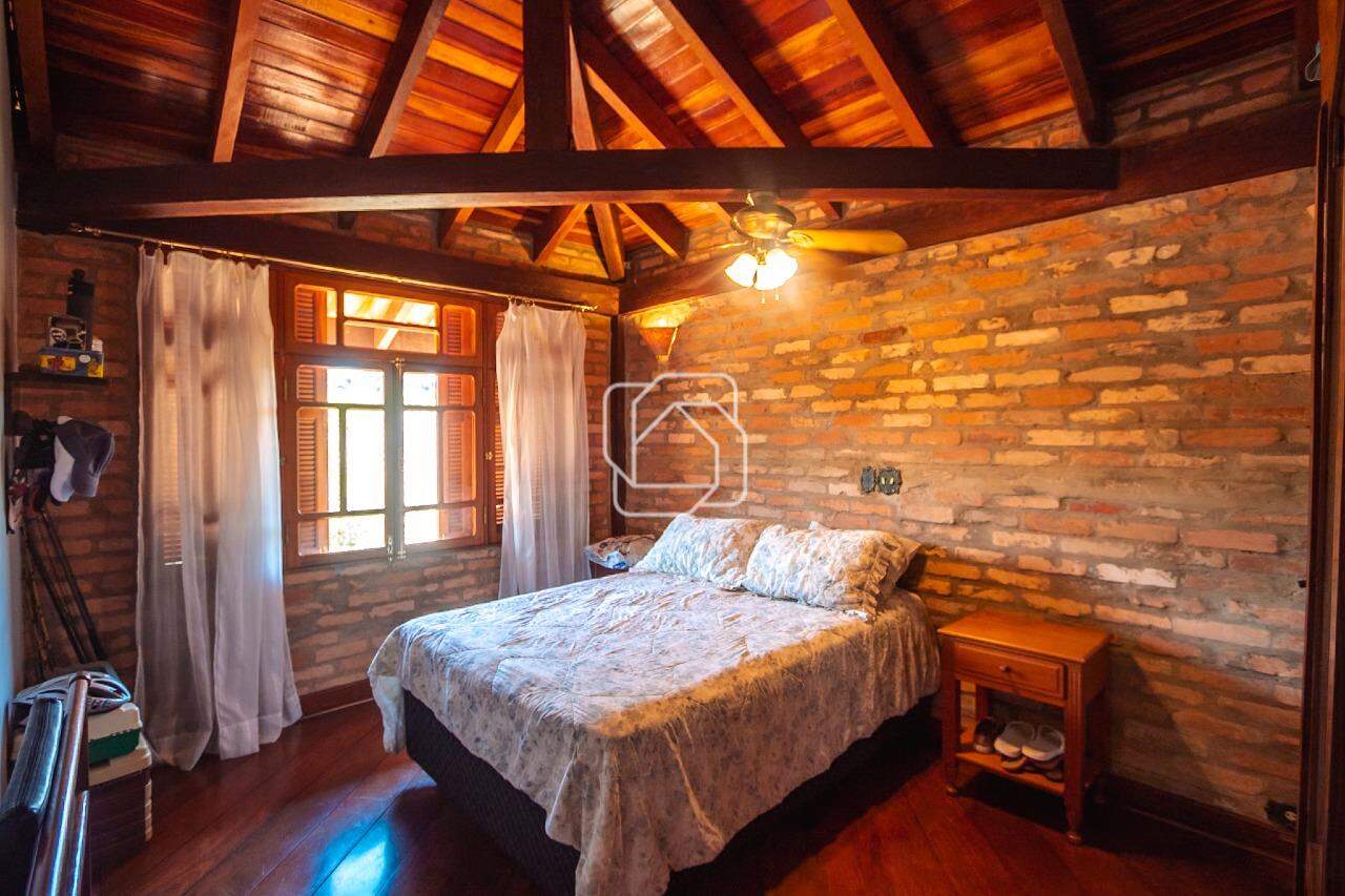 Casa de Condomínio à venda em Indaiatuba - SP - Colinas do Mosteiro de Itaici: Dormitório
