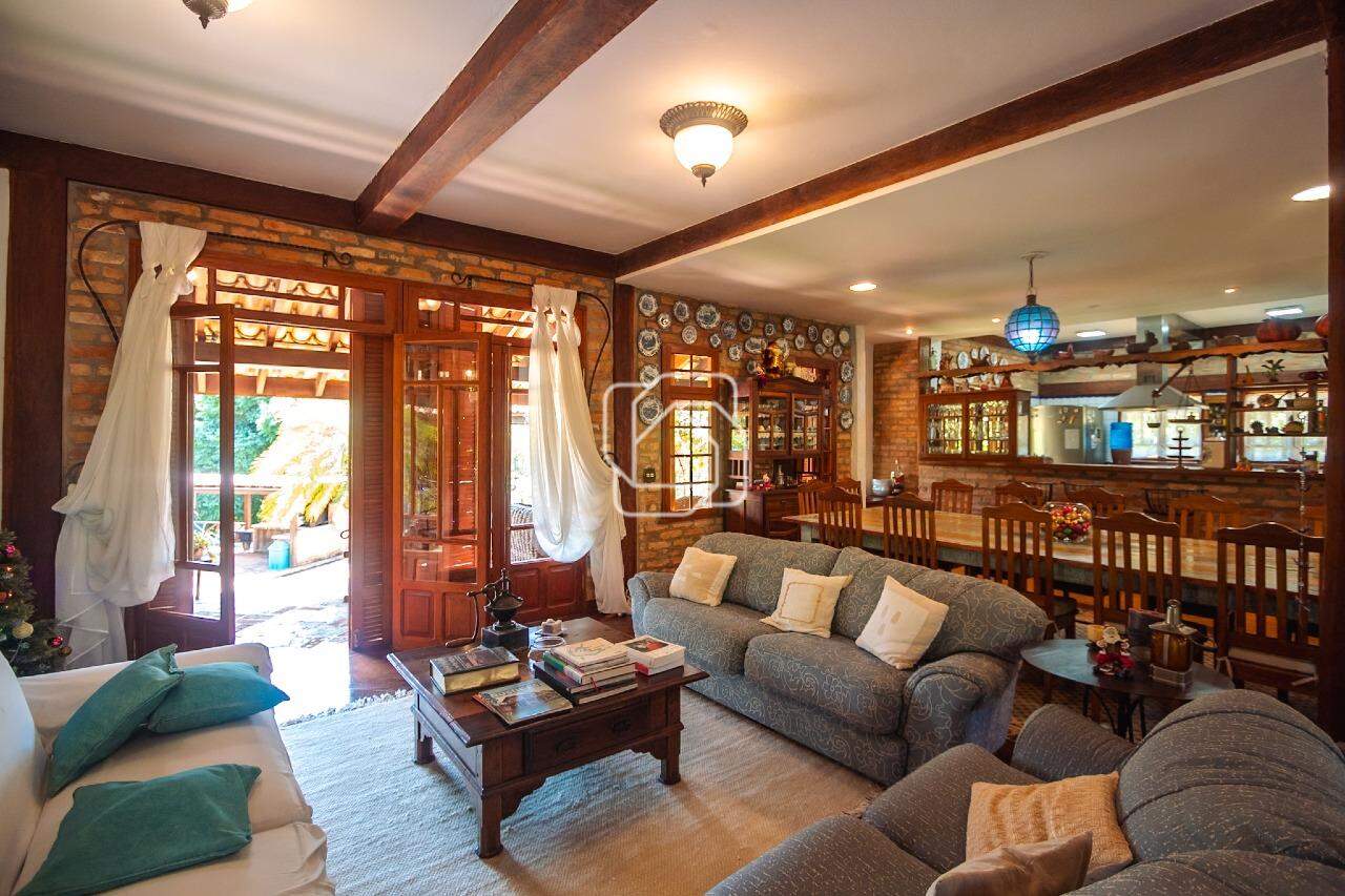 Casa de Condomínio à venda em Indaiatuba - SP - Colinas do Mosteiro de Itaici: Sala de estar