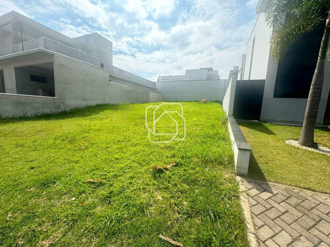 Terreno à venda em Salto - SP - Residencial Lagos D’Icaraí: 