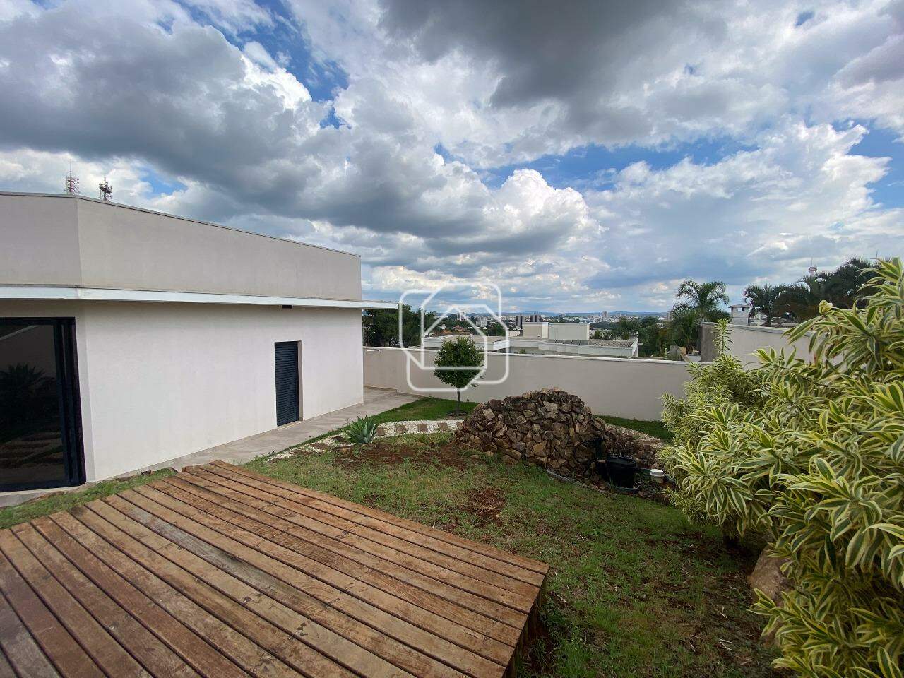 Casa de Condomínio à venda em Itu - SP - Jardim Theodora: Área Externa