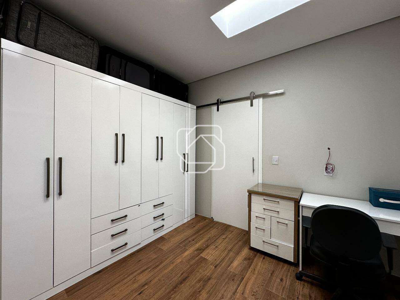 Casa de Condomínio à venda em Itu - SP - Residencial Saint Paul: Closet da Suíte Master