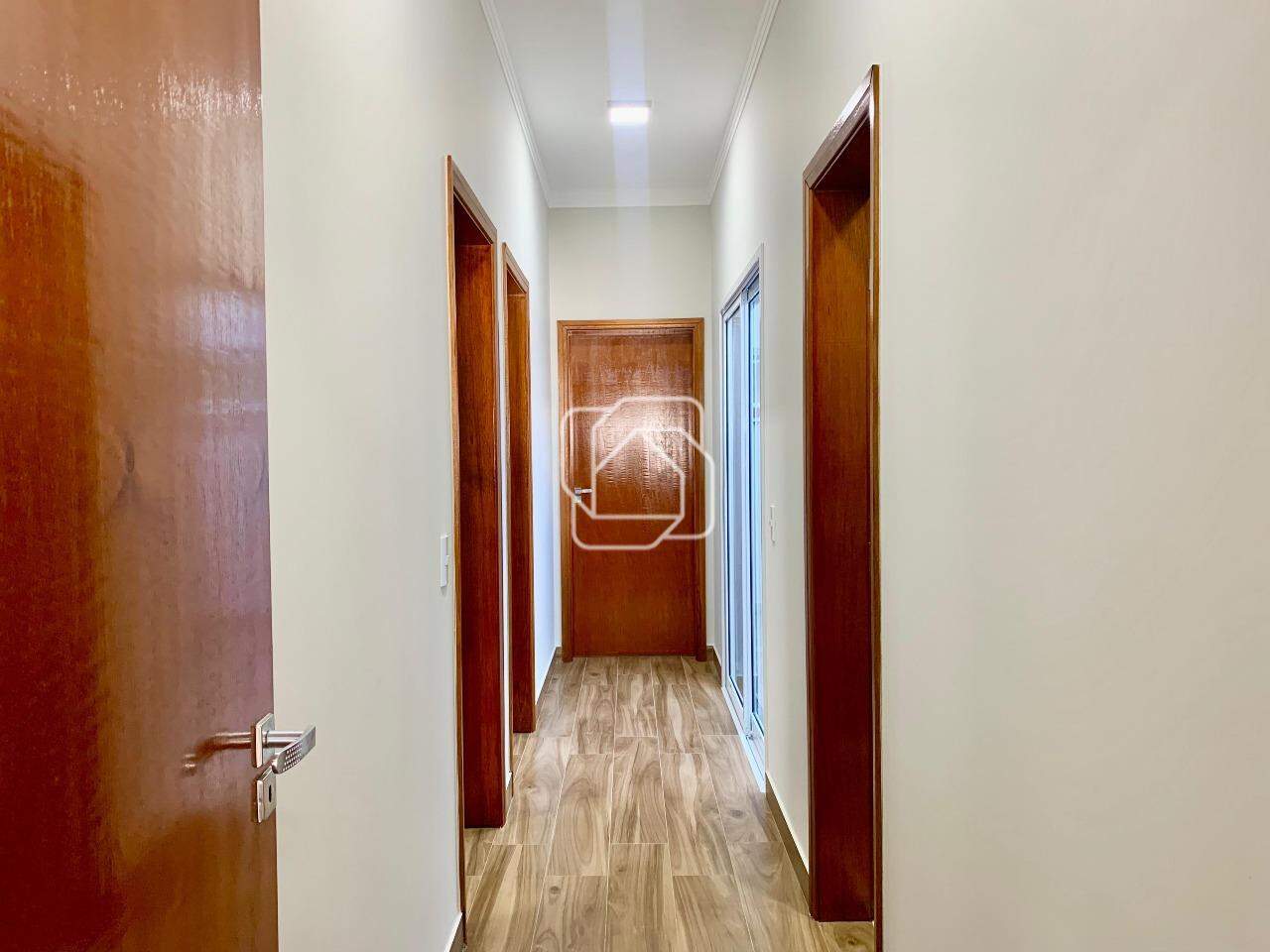Casa para aluguel em Itu - SP - Bosque Santa Rosa: Corredor