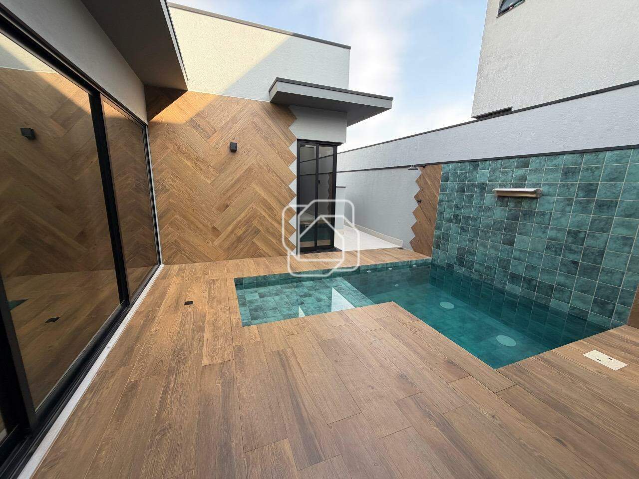 Casa de Condomínio à venda em Indaiatuba - SP - Residencial Duas Marias: Área da piscina