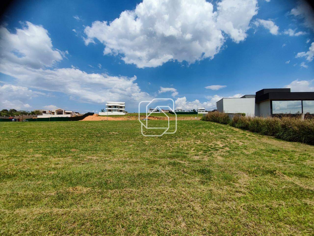 Terreno à venda em Indaiatuba - SP - Reserva Petrus: Visão geral do terreno