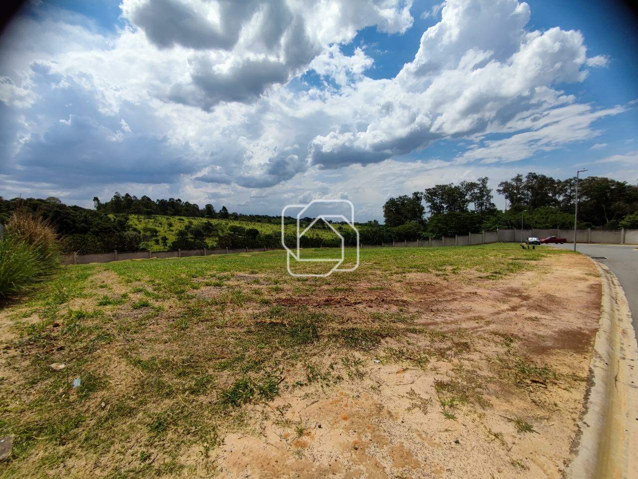 Terreno à venda em Indaiatuba - SP - Reserva Petrus: Visão geral do terreno