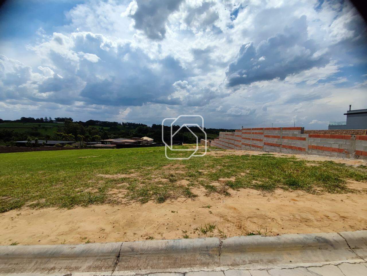 Terreno à venda em Indaiatuba - SP - Reserva Petrus: Visão geral do terreno
