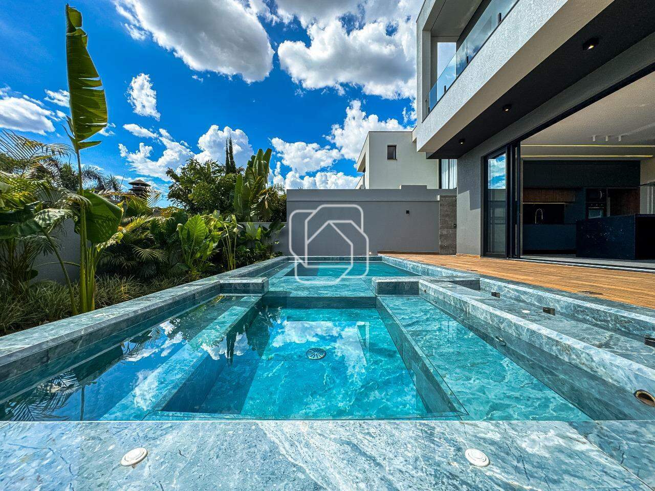 Casa de Condomínio à venda em Indaiatuba - SP - Jardim Vila Paradiso: Área da piscina