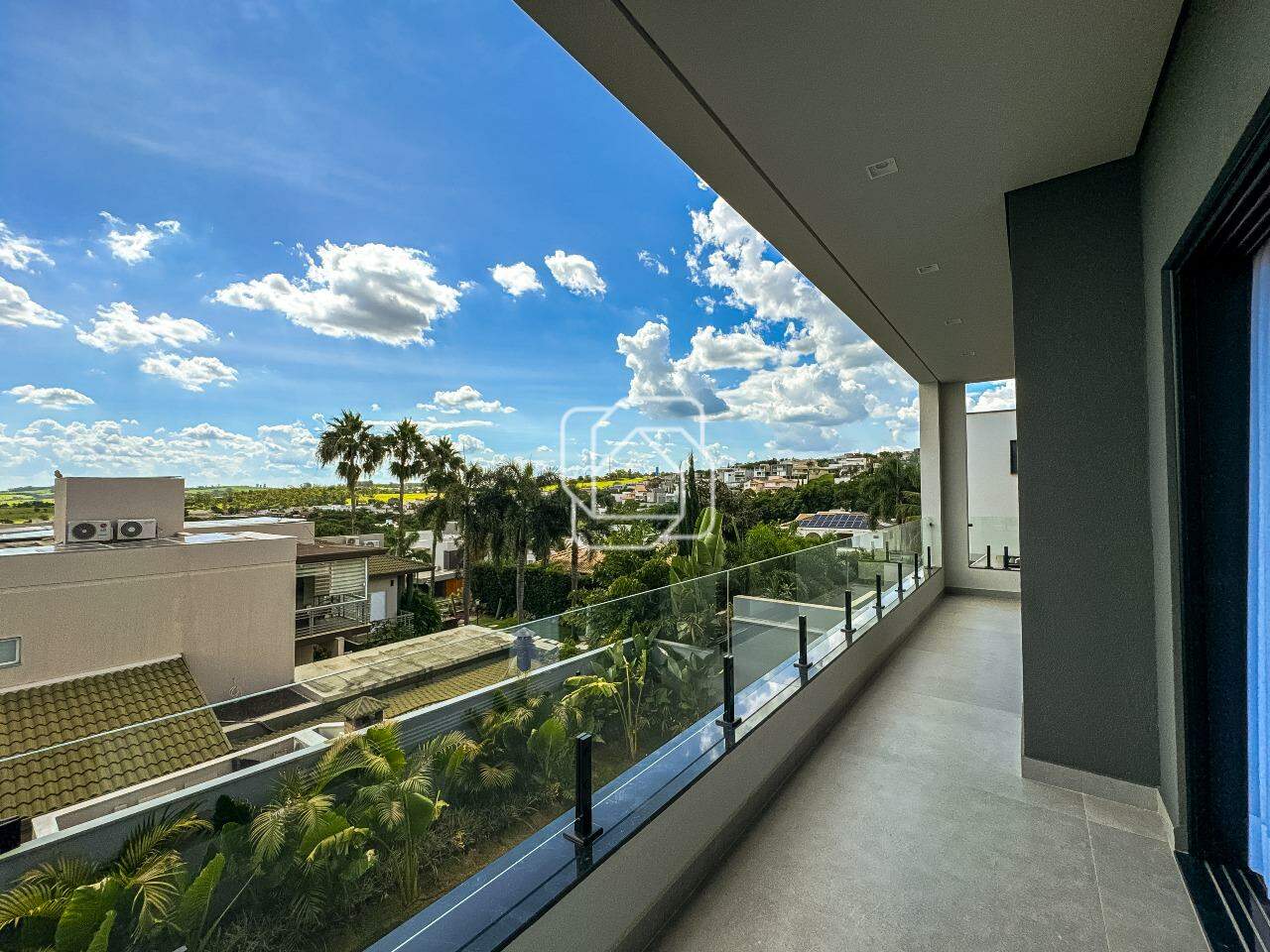 Casa de Condomínio à venda em Indaiatuba - SP - Jardim Vila Paradiso: Varanda