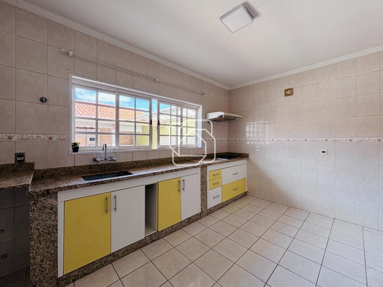 Casa de Condomínio à venda em Itu - SP - Portal da Vila Rica : Cozinha
