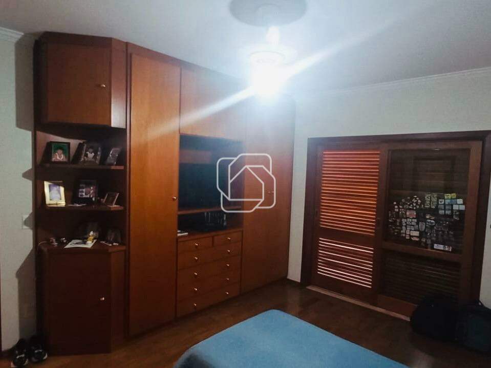 Casa de Condomínio à venda em Itu - SP - Condomínio Campos de Santo Antônio: Dormitório