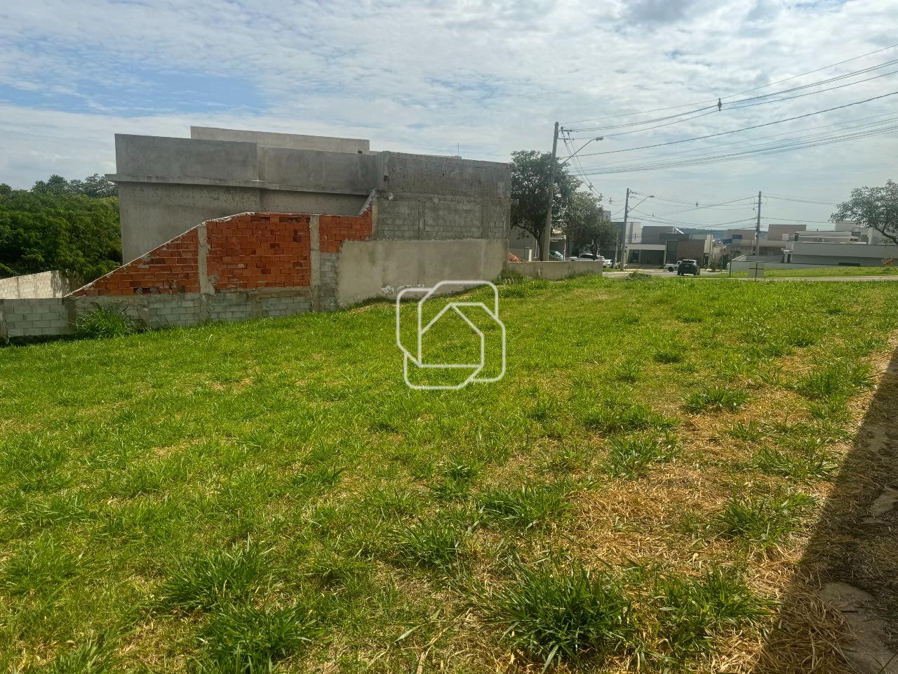 Terreno à venda em Salto - SP - Residencial Lagos D’Icaraí: 