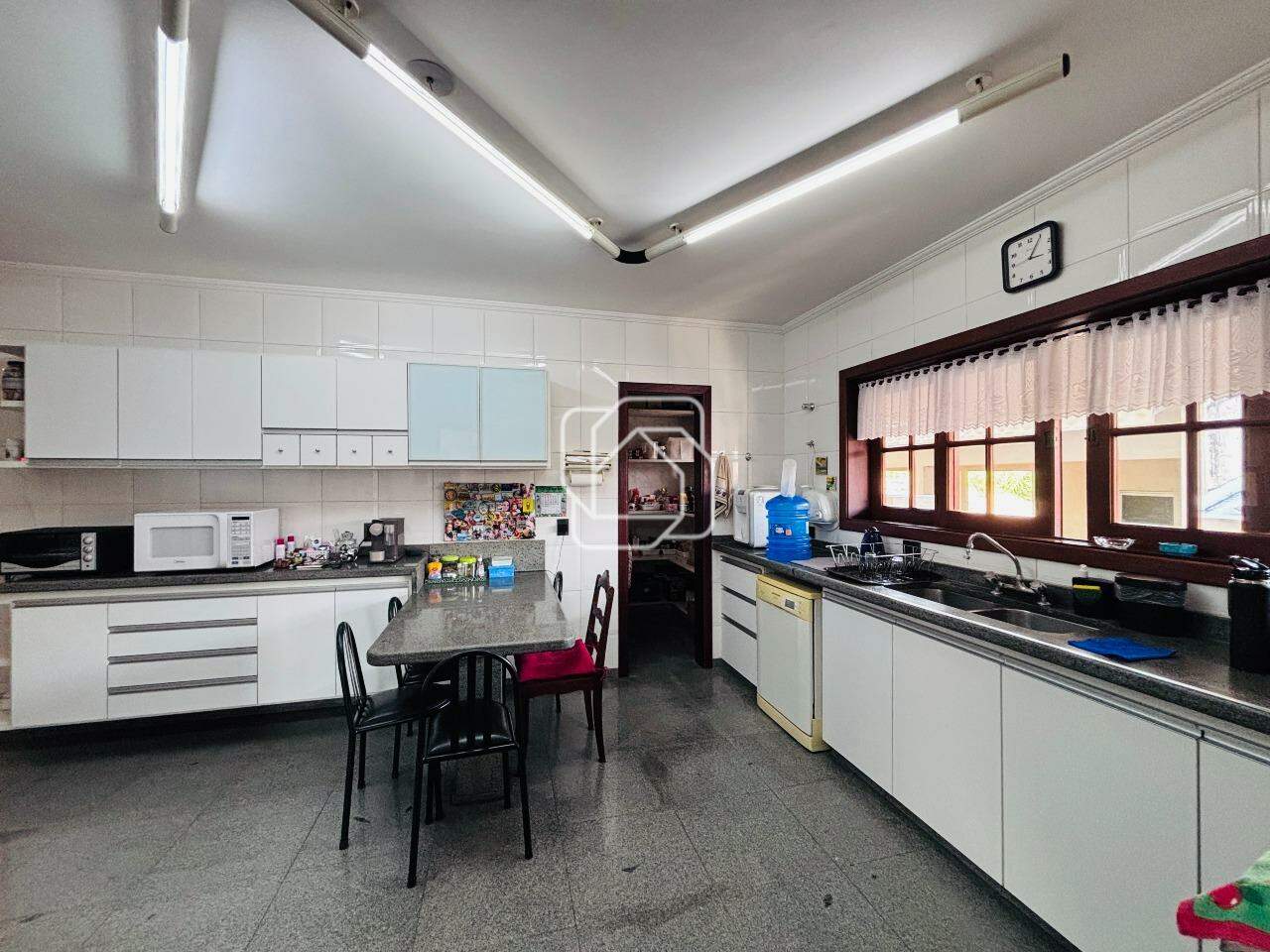 Casa de Condomínio à venda em Itu - SP - Condomínio Campos de Santo Antônio: Cozinha