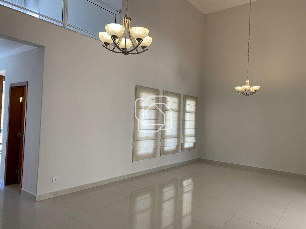 Casa de Condomínio à venda em Salto - SP - Condomínio Fazenda Palmeiras Imperiais: Sala