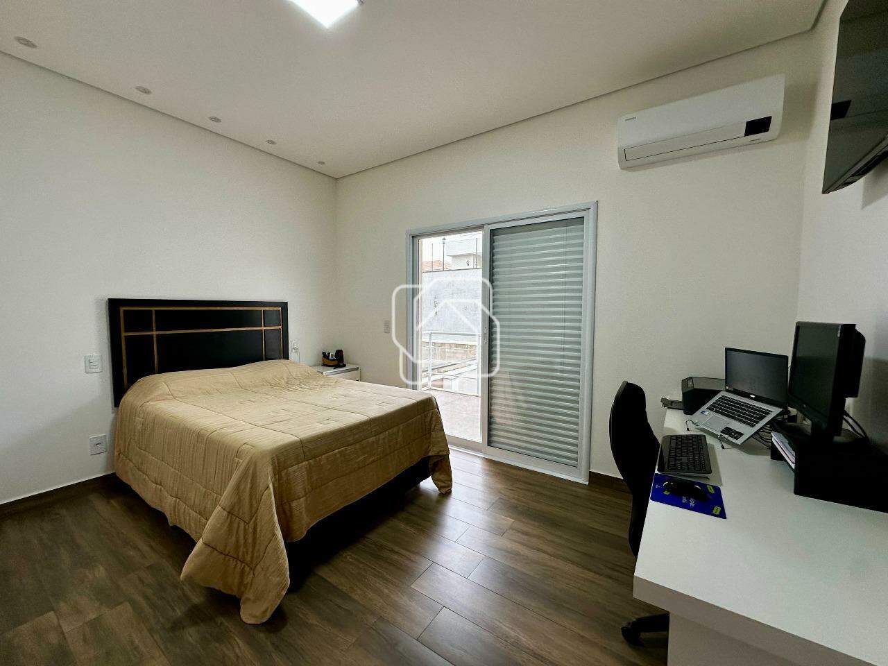 Casa de Condomínio à venda em Itu - SP - Residencial Saint Paul: Suíte