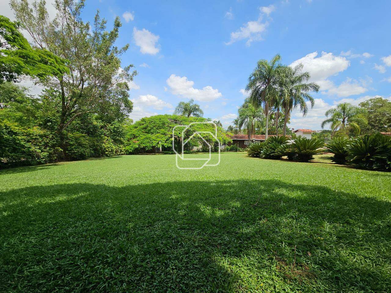 Casa de Condomínio à venda em Indaiatuba - SP - Recanto das Flores: Área externa