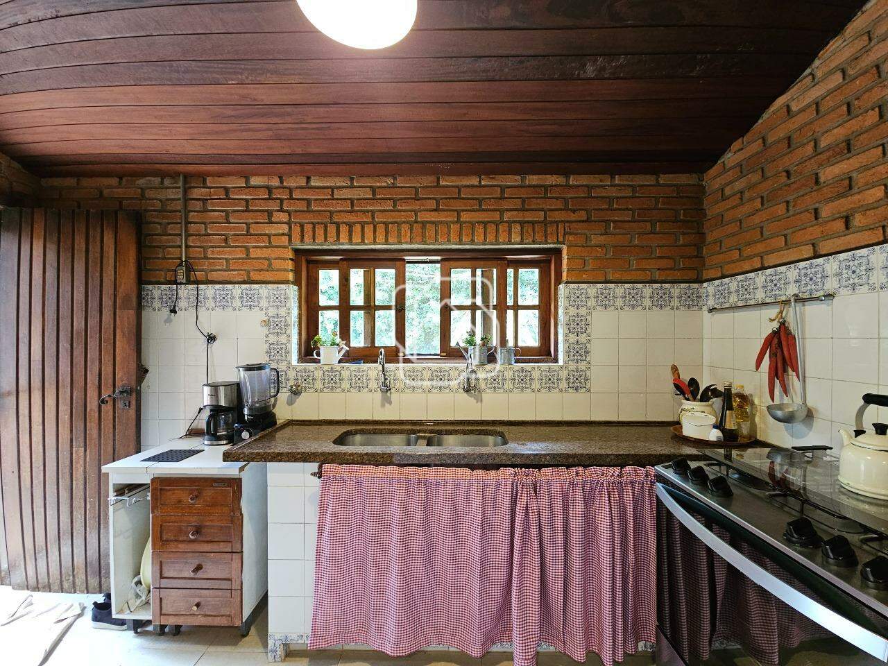 Casa de Condomínio à venda em Indaiatuba - SP - Recanto das Flores: Cozinha