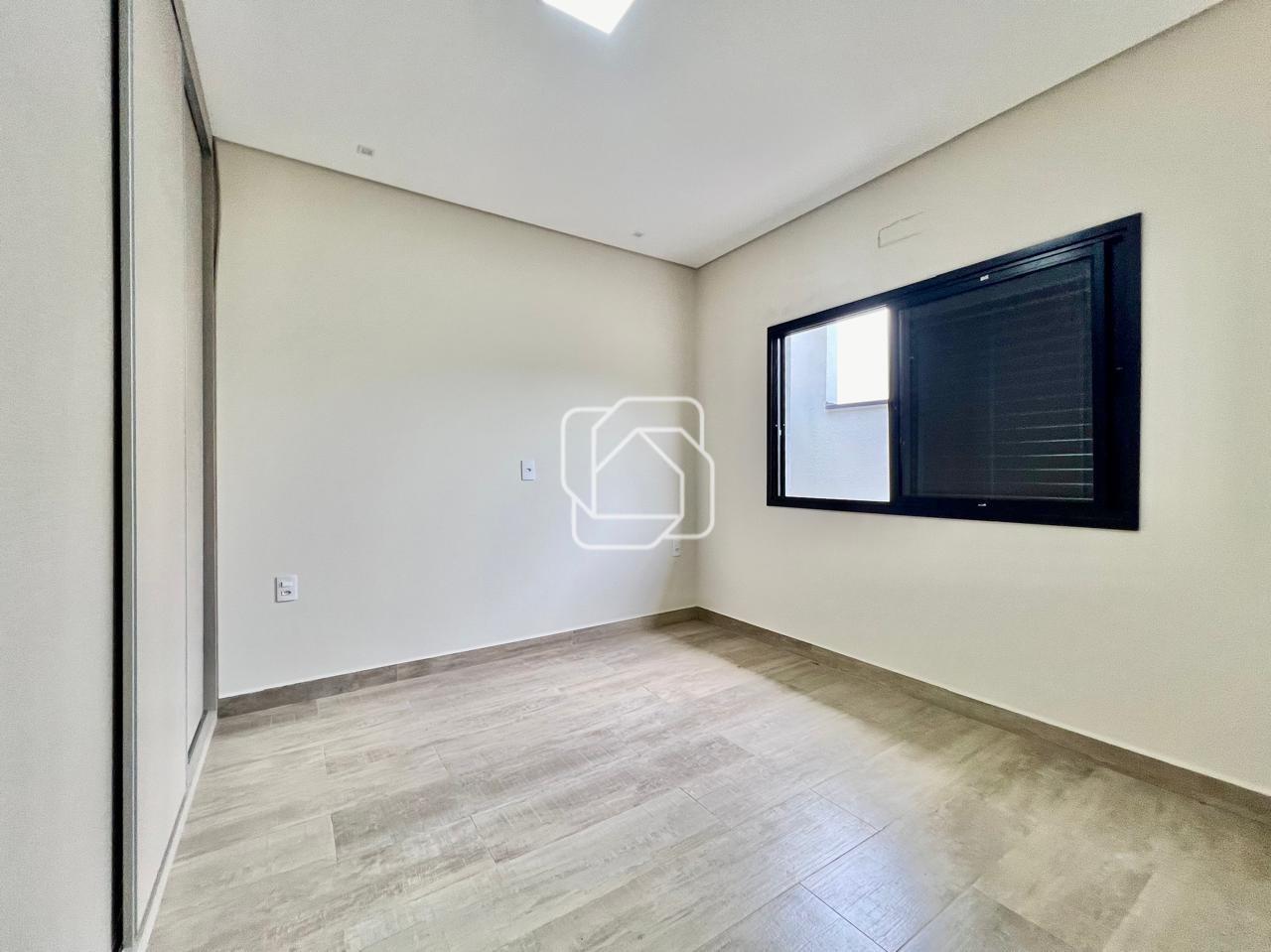 Casa de Condomínio à venda em Salto - SP - Residencial Lagos D’Icaraí: Dormitório