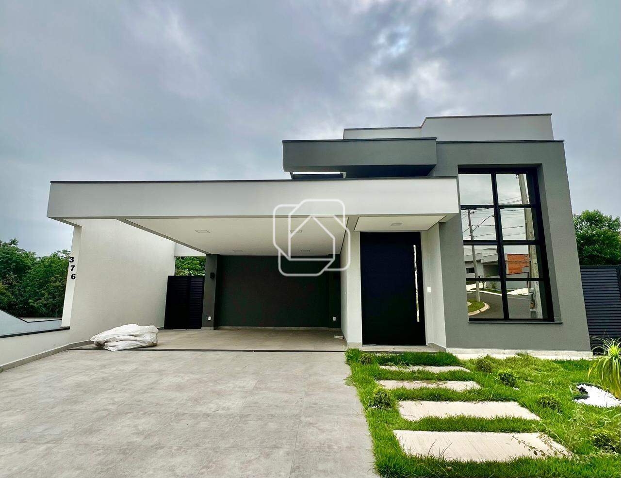 Casa de Condomínio à venda em Salto - SP - Residencial Lagos D’Icaraí: Fachada