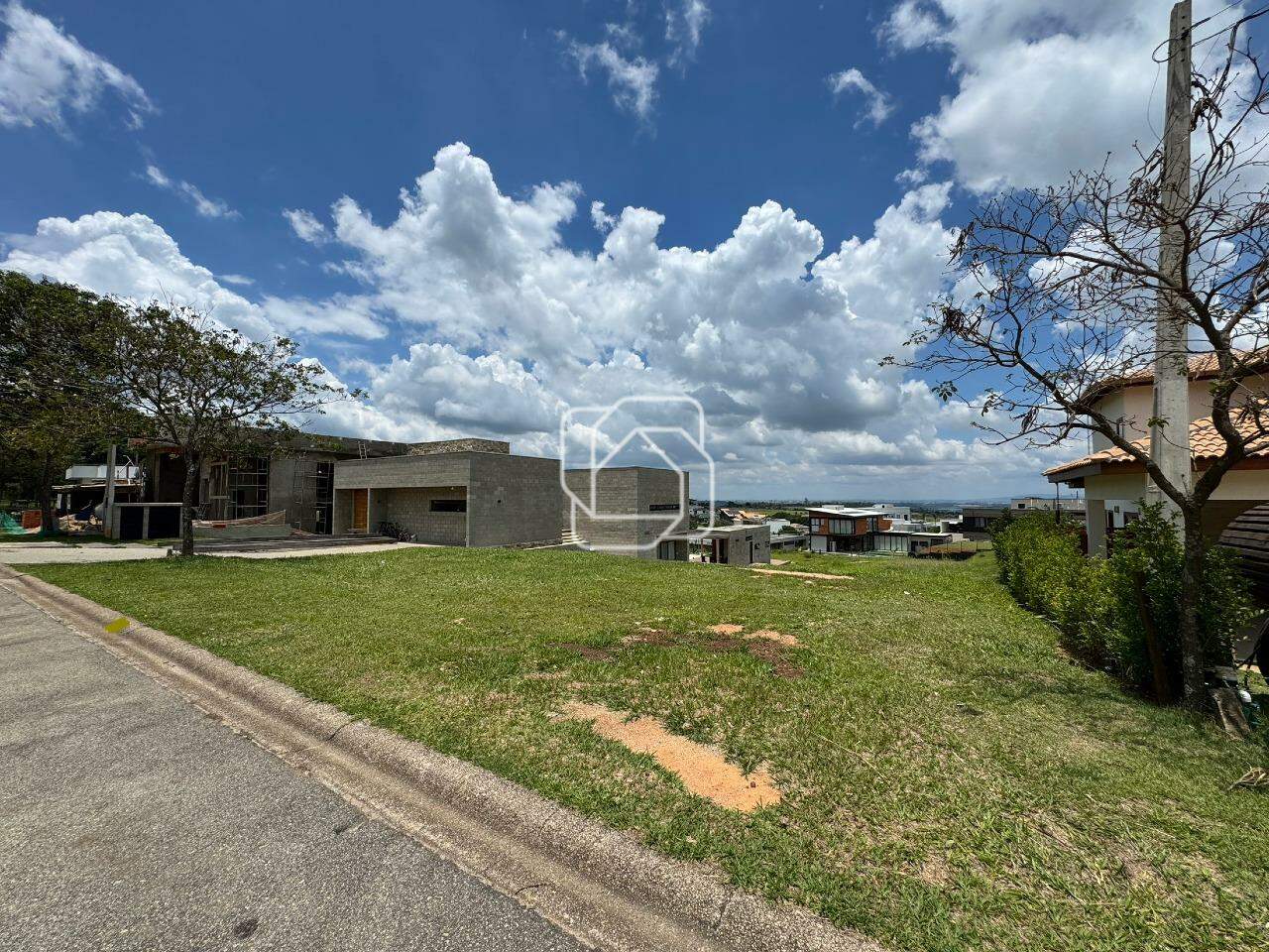 Terreno à venda em Itu - SP - Condomínio Fazenda Kurumin: 